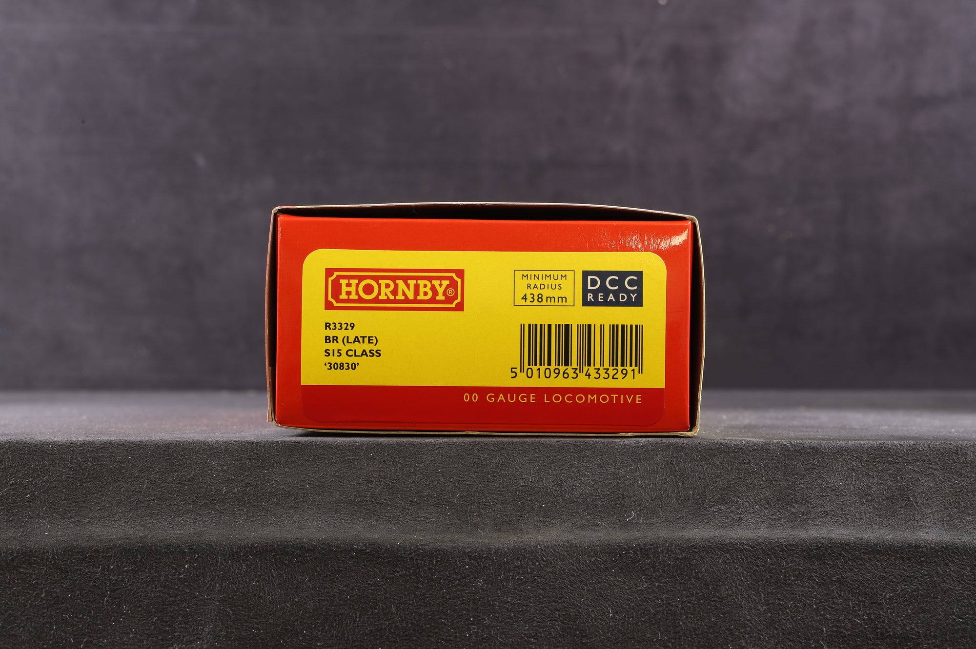 Hornby OO R3329 S15 Class '30830' BR Black L/C