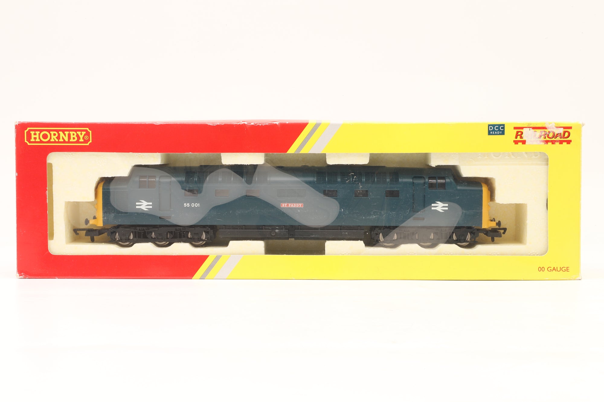 Hornby Railroad OO R2879 Class 55 Deltic '55001' 'St Paddy' BR Blue