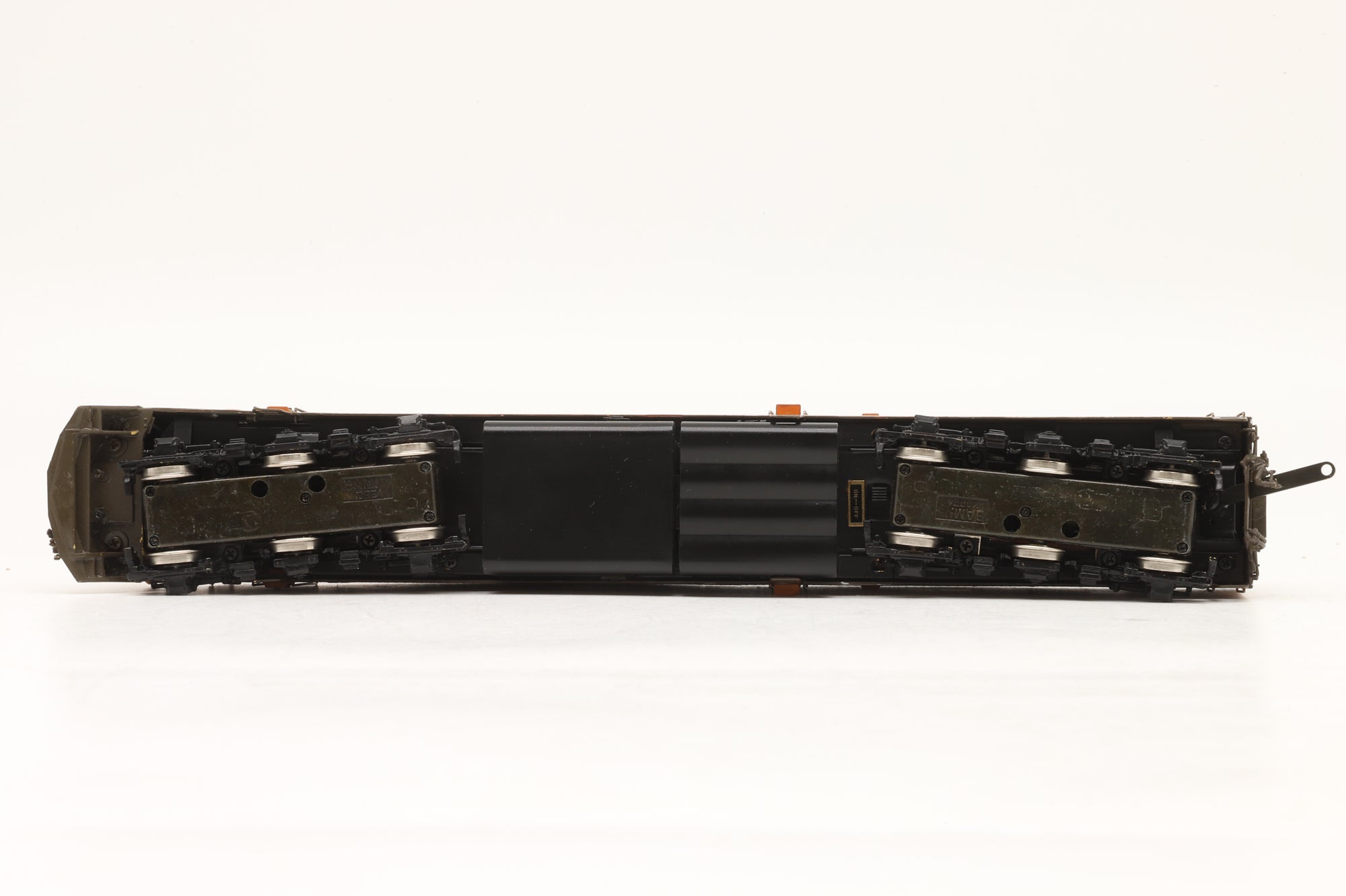 Oriental Limited/Samhongsa HO EMD E7A 2000HP Phase I Great Northern, Factory Painted