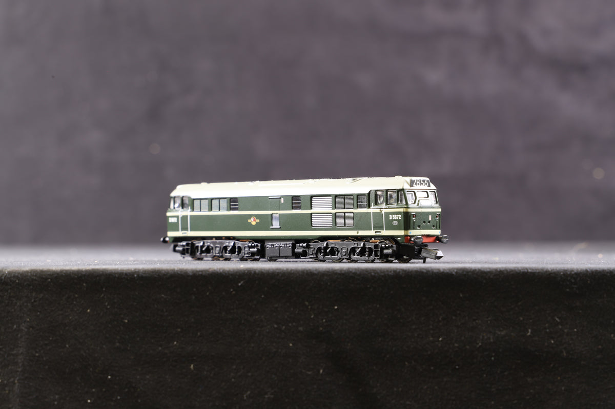 Graham Farish N 371-104 Class 31 &#39;D5672&#39; BR Green L/C