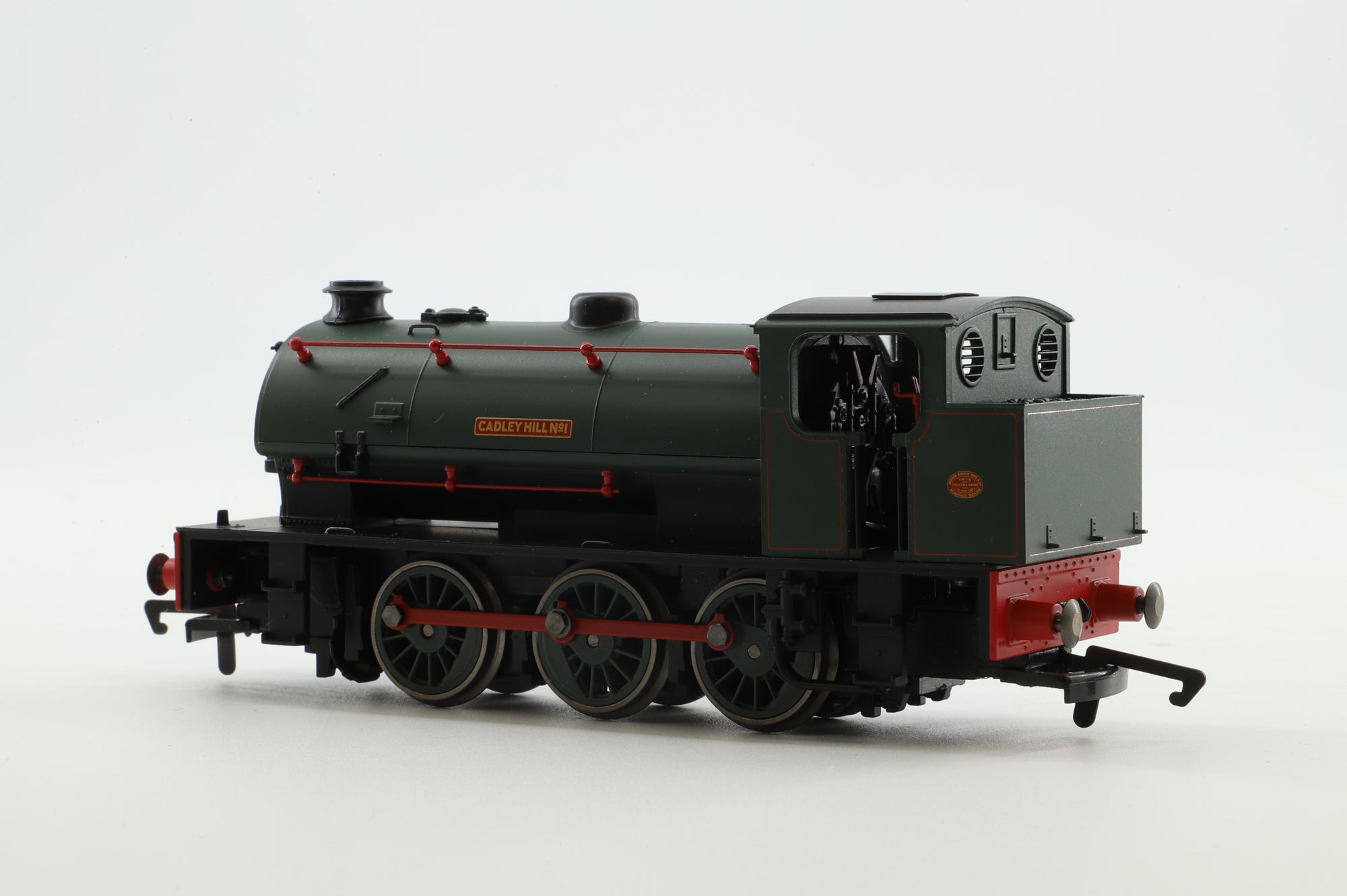 Hornby OO R2454 Class J94 'Cadley Hill No.1' in a Cadley Colliery Livery