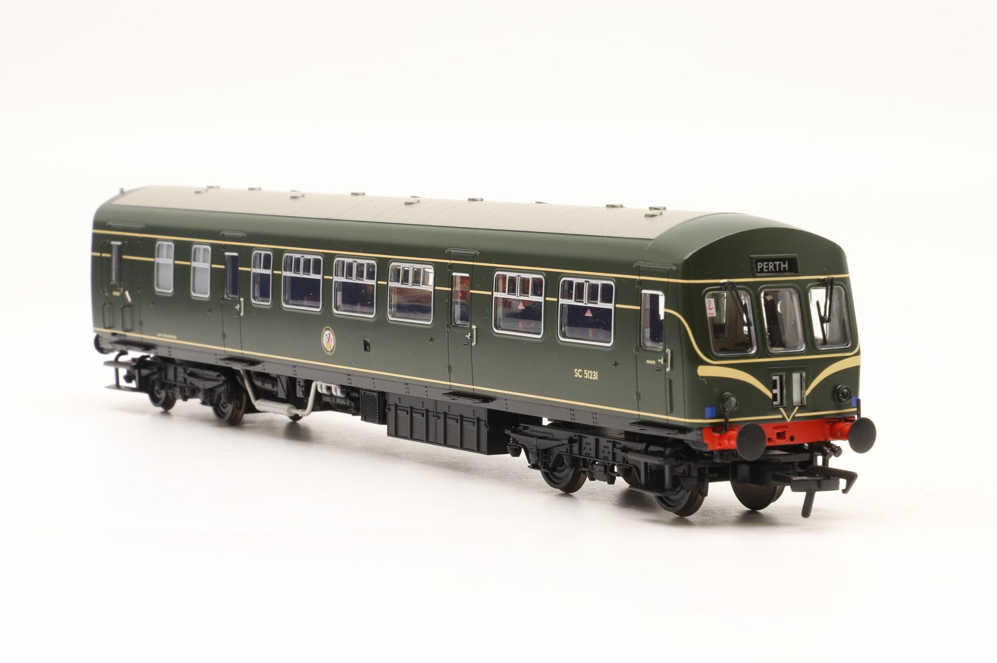 Bachmann OO 32-285A Class 101 DMU BR Green (Speed Whiskers), DCC fitted