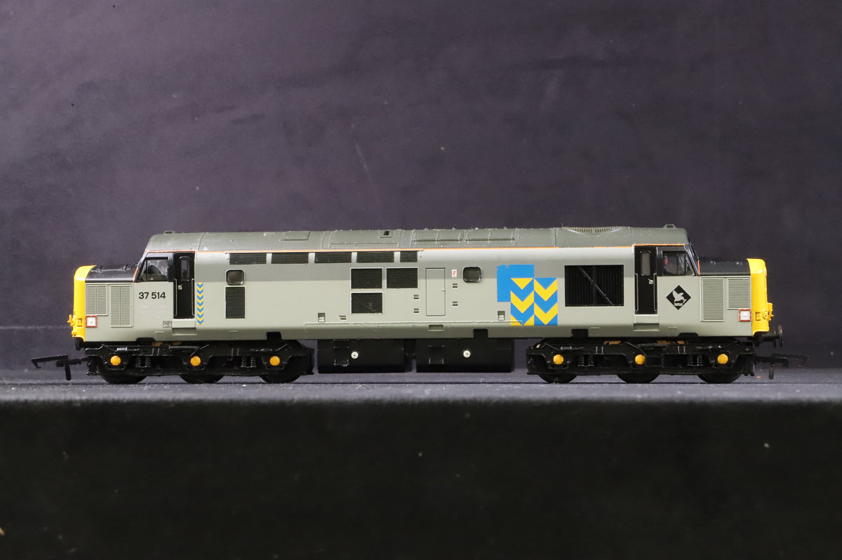 Bachmann OO 32-386 Class 37/5 37514 in BR Railfreight Metals Livery - DCC Sound