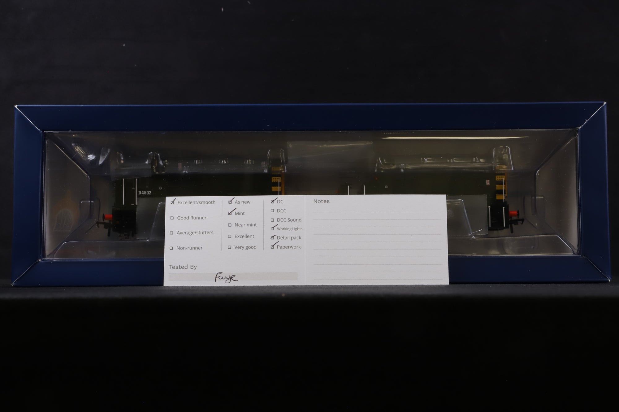 Bachmann OO 35-945 Class 13 'D4502' BR Green With Wasp Stripes