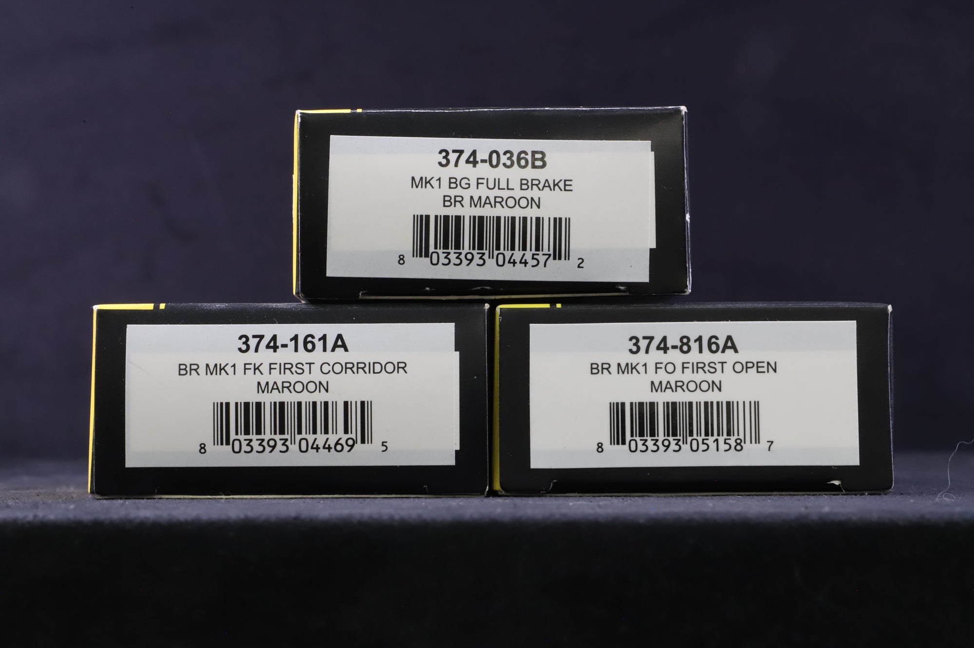 Graham Farish N Rake Of 3 BR Mk1 Lined Maroon Inc. 374-161A, 816A & 036B