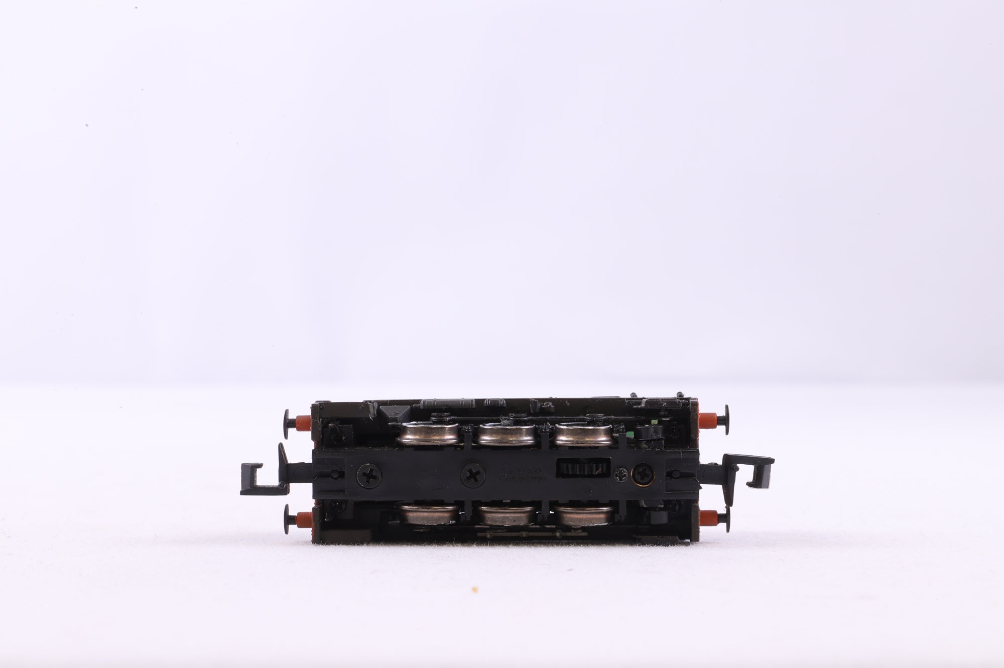 Graham Farish N 371-063 Class 03 Diesel Shunter 'D2383' BR Green Weathered DCC Fitted