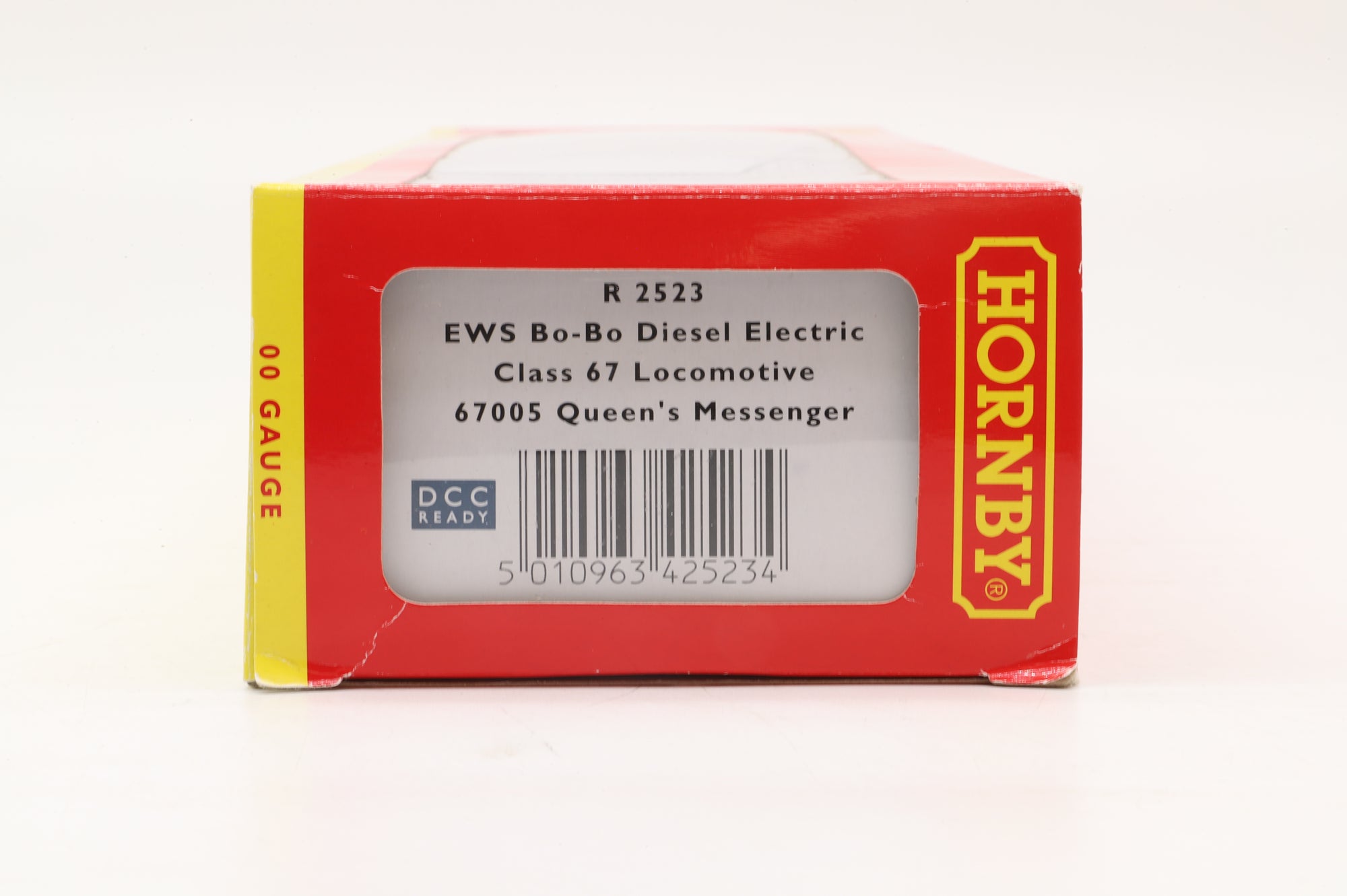 Hornby OO R2523 Class 67 '67005' 'Queens Messenger' Diesel Locomotive EWS