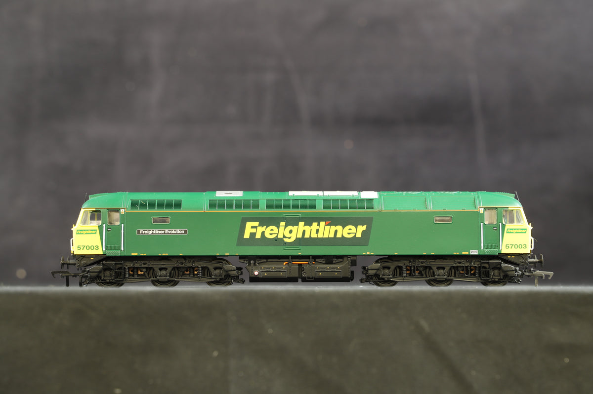 Bachmann OO 32-750DS Cl. 57/0 &#39;57003&#39; &#39;Freightliner Evolution&#39; Freightliner Livery, DCC Sound