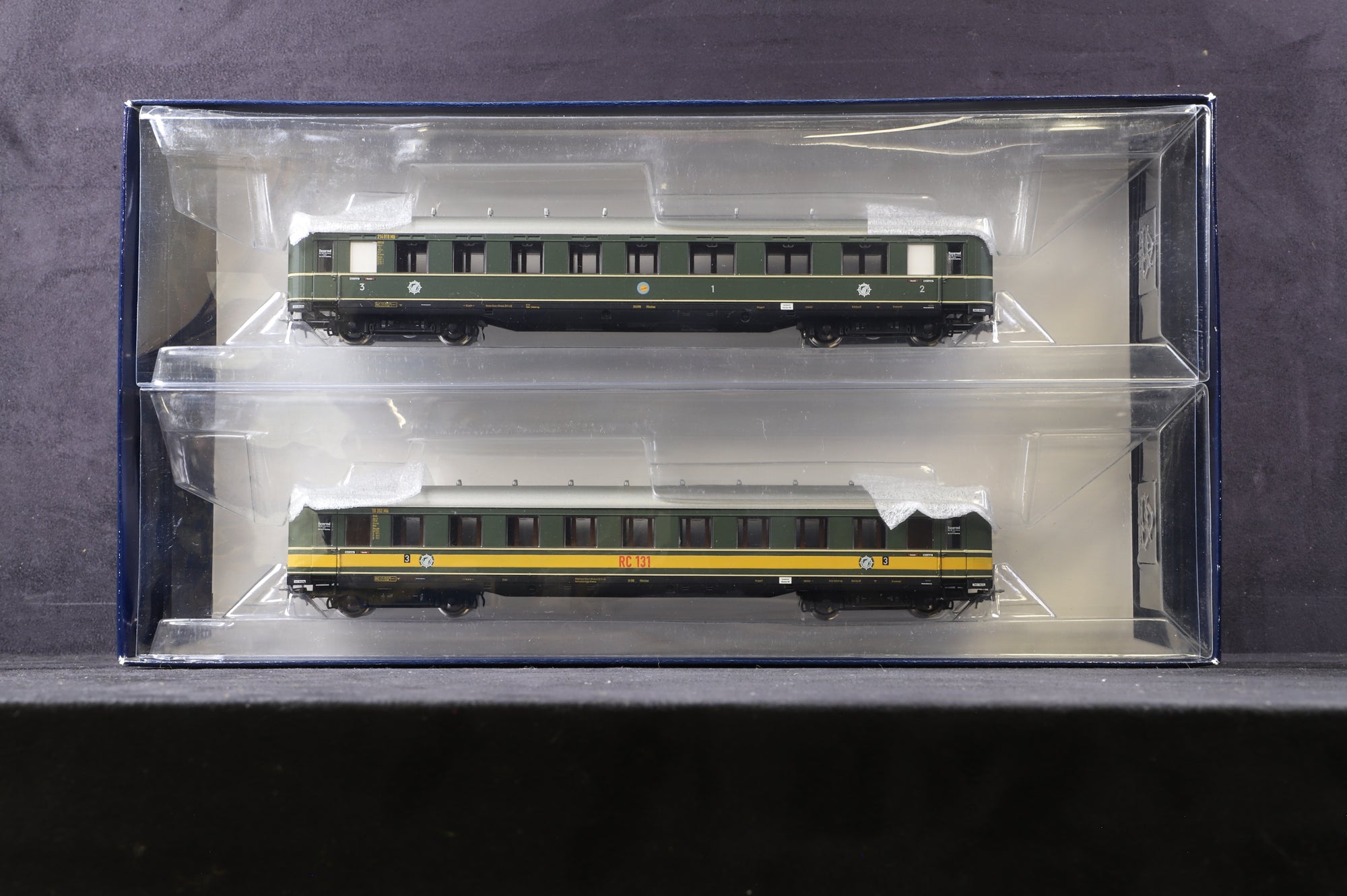 Liliput HO L352010 2 Coach Set 'US army in Germany' USTC