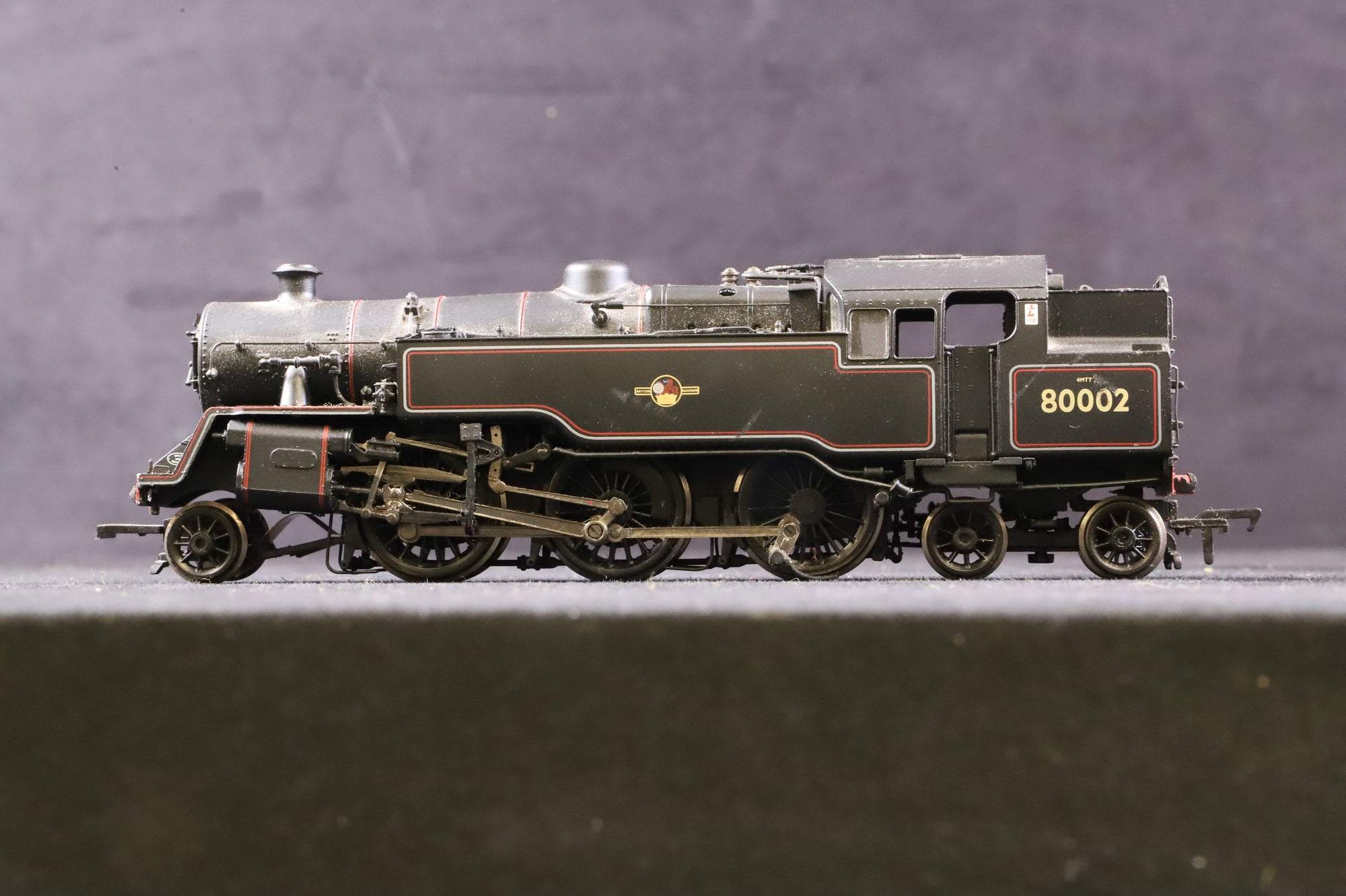 WORKSHOP Bachmann OO 32-354 Standard 4MT 80002 in Lined BR Black w/ Late Crests