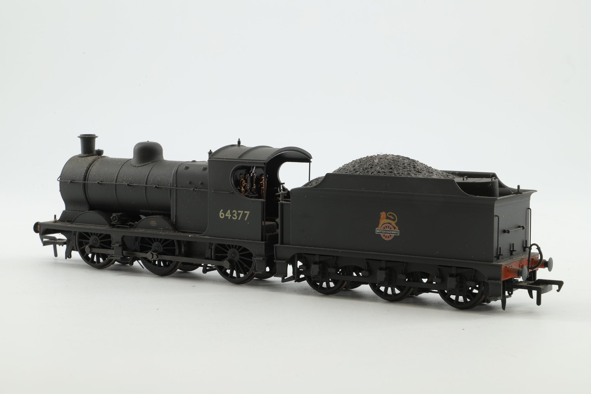 Bachmann OO 31-321DS Class J11 '64377' BR E/Emblem, Weathered, DCC Sound