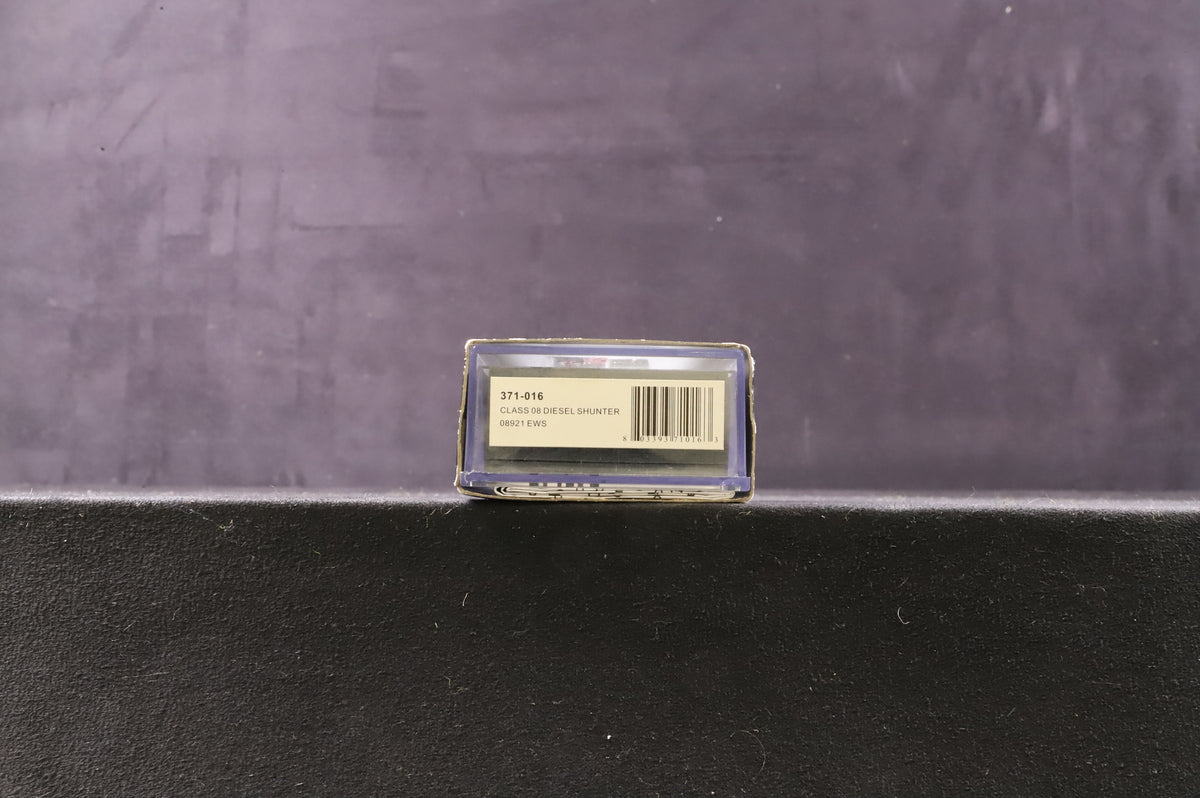 Graham Farish N 371-016 Class 08 Diesel Shunter &#39;08921&#39; EWS