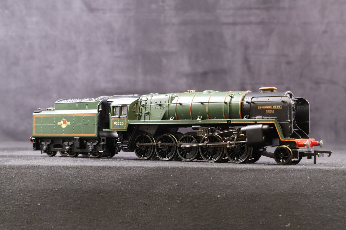 Hornby OO R3288 Class 9F 2-10-0 92220 &quot;Evening Star&quot; in BR Green with late crest