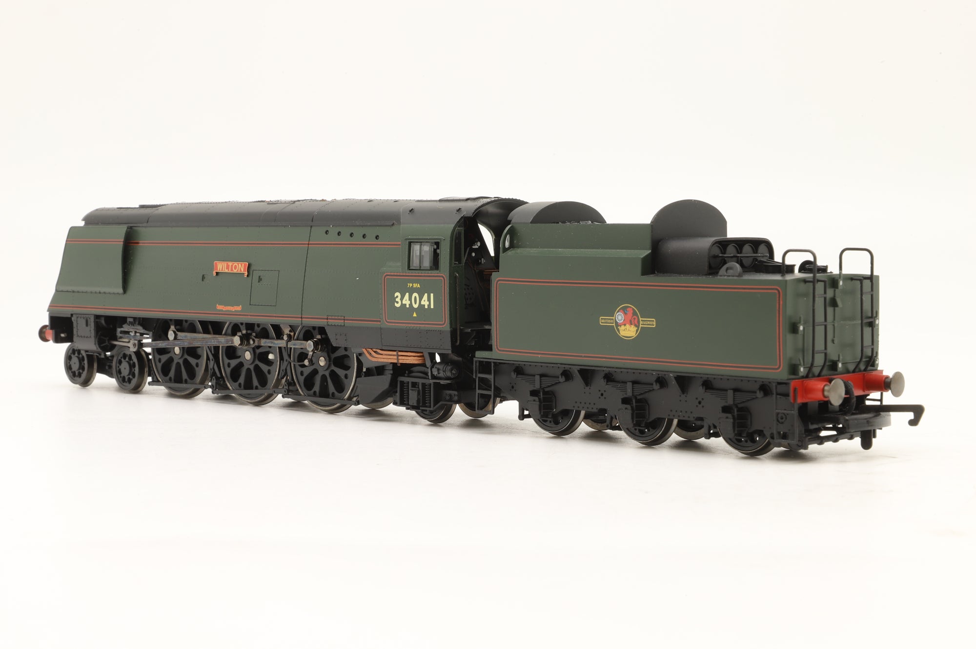 Hornby OO R2218 BR West Country Class '34041' 'Wilton'