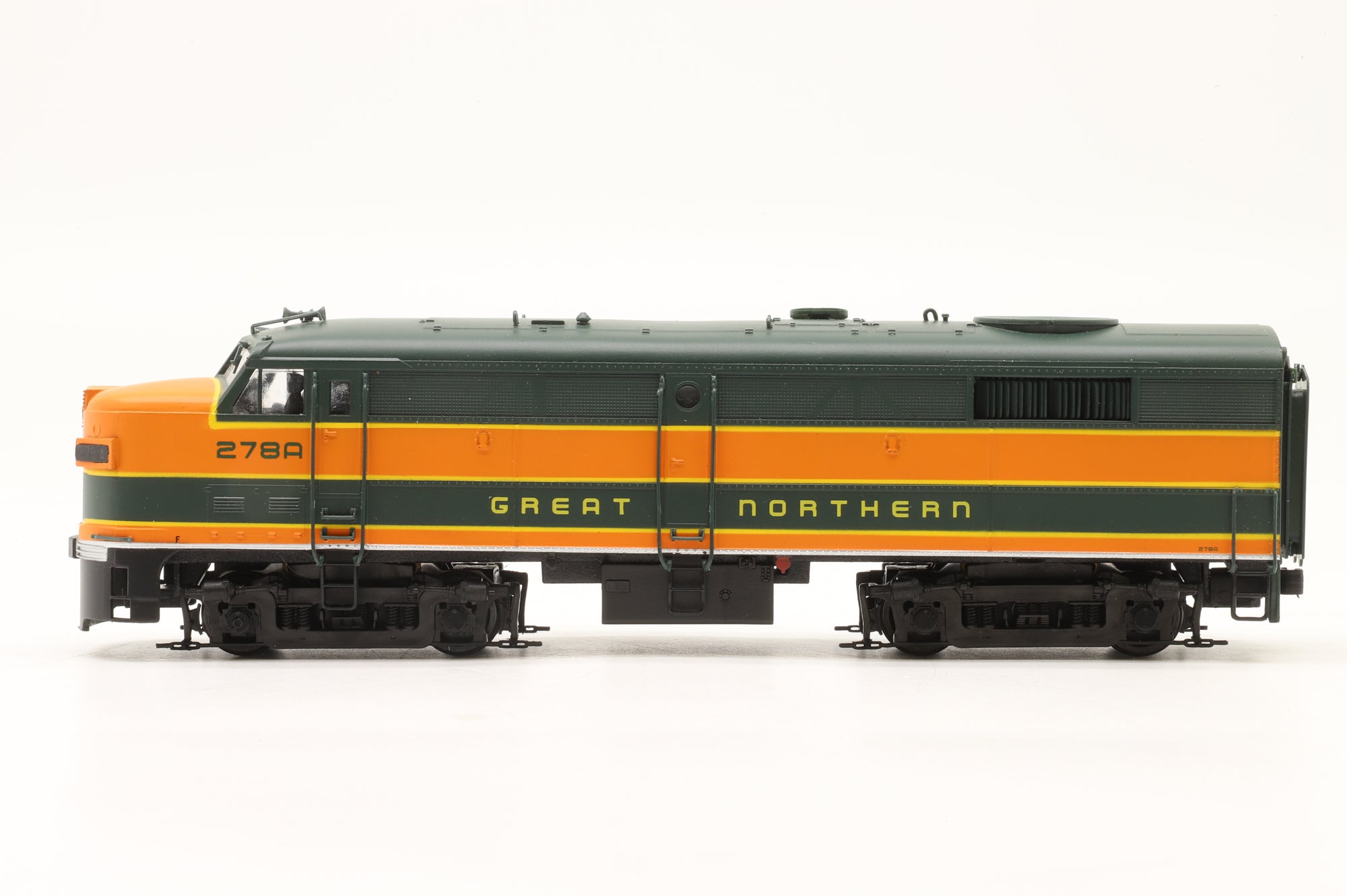 Proto 2000 Series HO 8307 FA2 #278A in Great Northern Livery