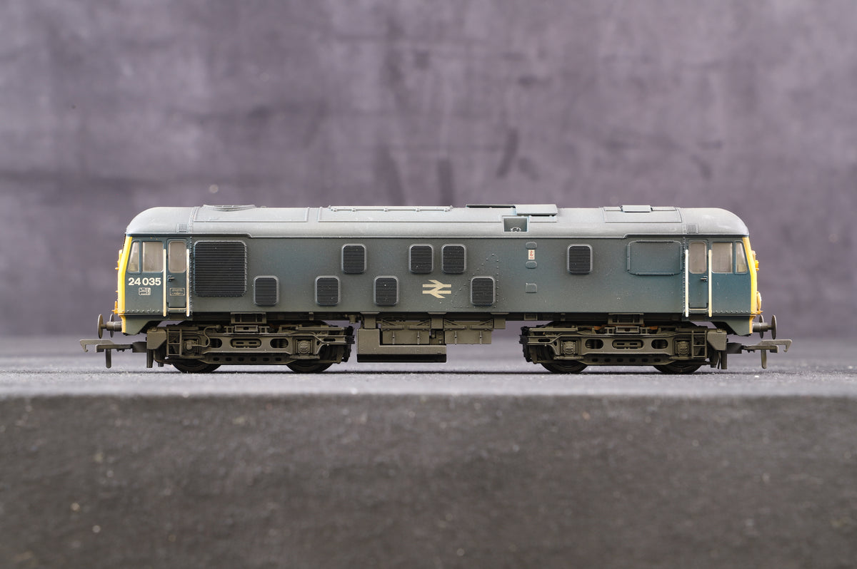 Bachmann OO 32-416SF Class 24/0 &#39;24035&#39; BR Blue DCC Sound, Pro Weathered