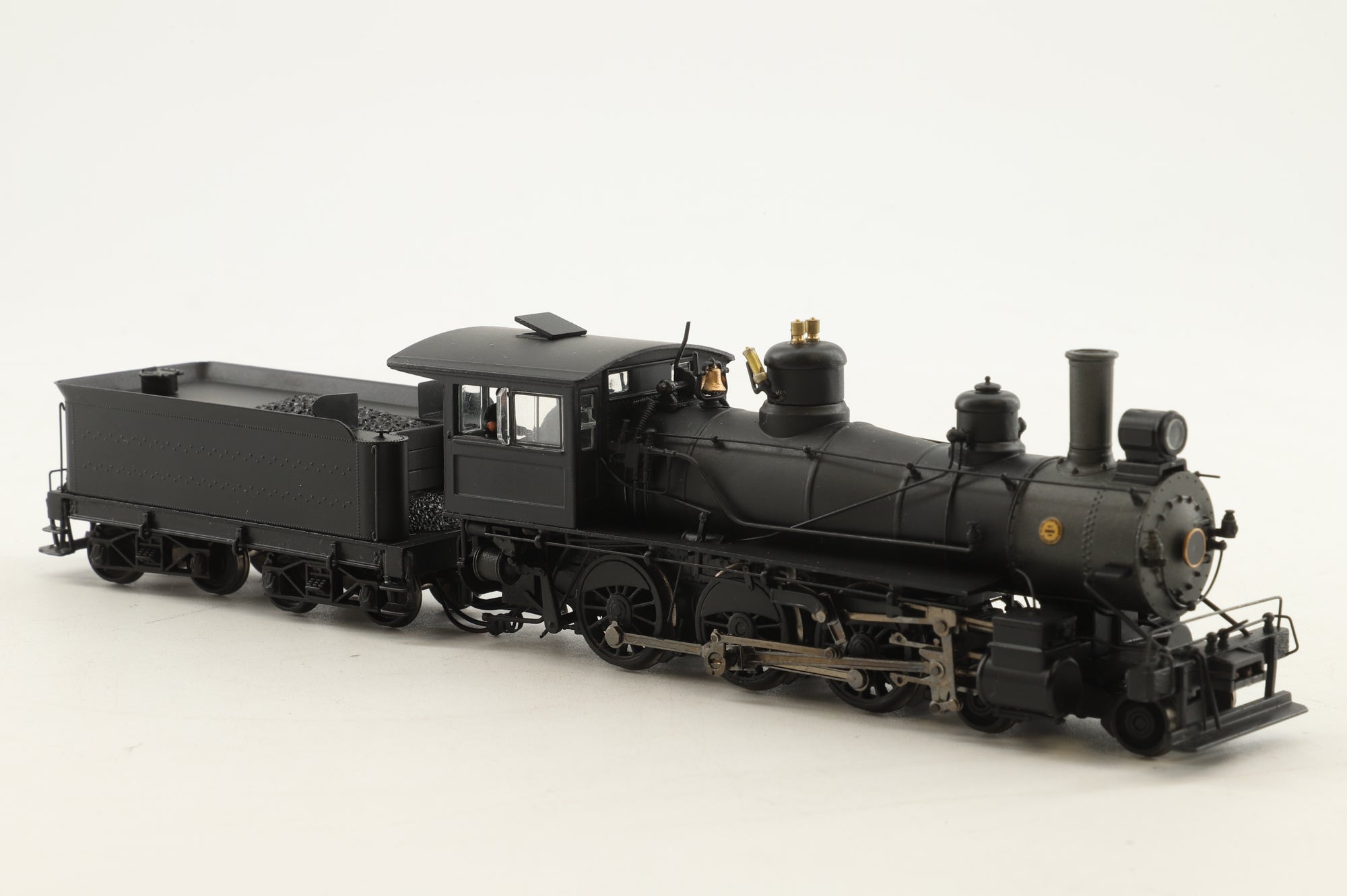 Spectrum HO 82301 Baldwin 4-6-0 Steam Locomotive Painted Unlettered Black Low Boiler