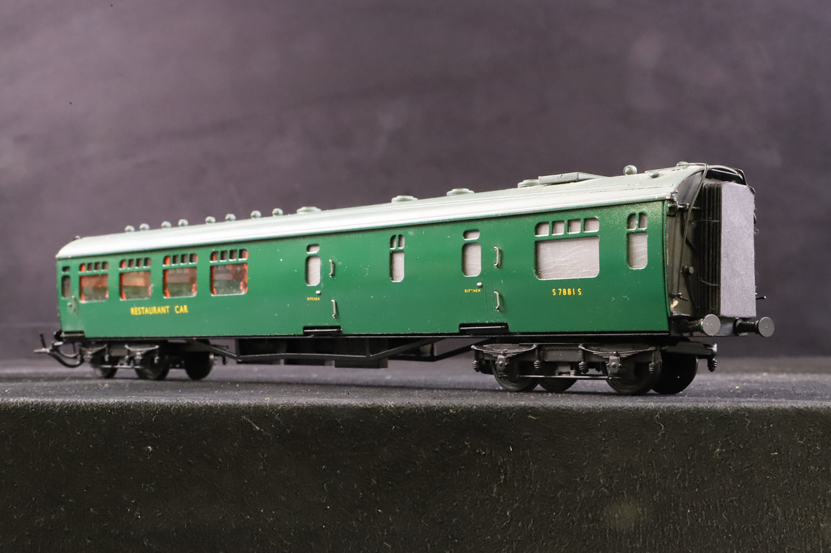 Lawrence Scale Models OO Rake Of 2 Streamlined Bulleid Coaches Green