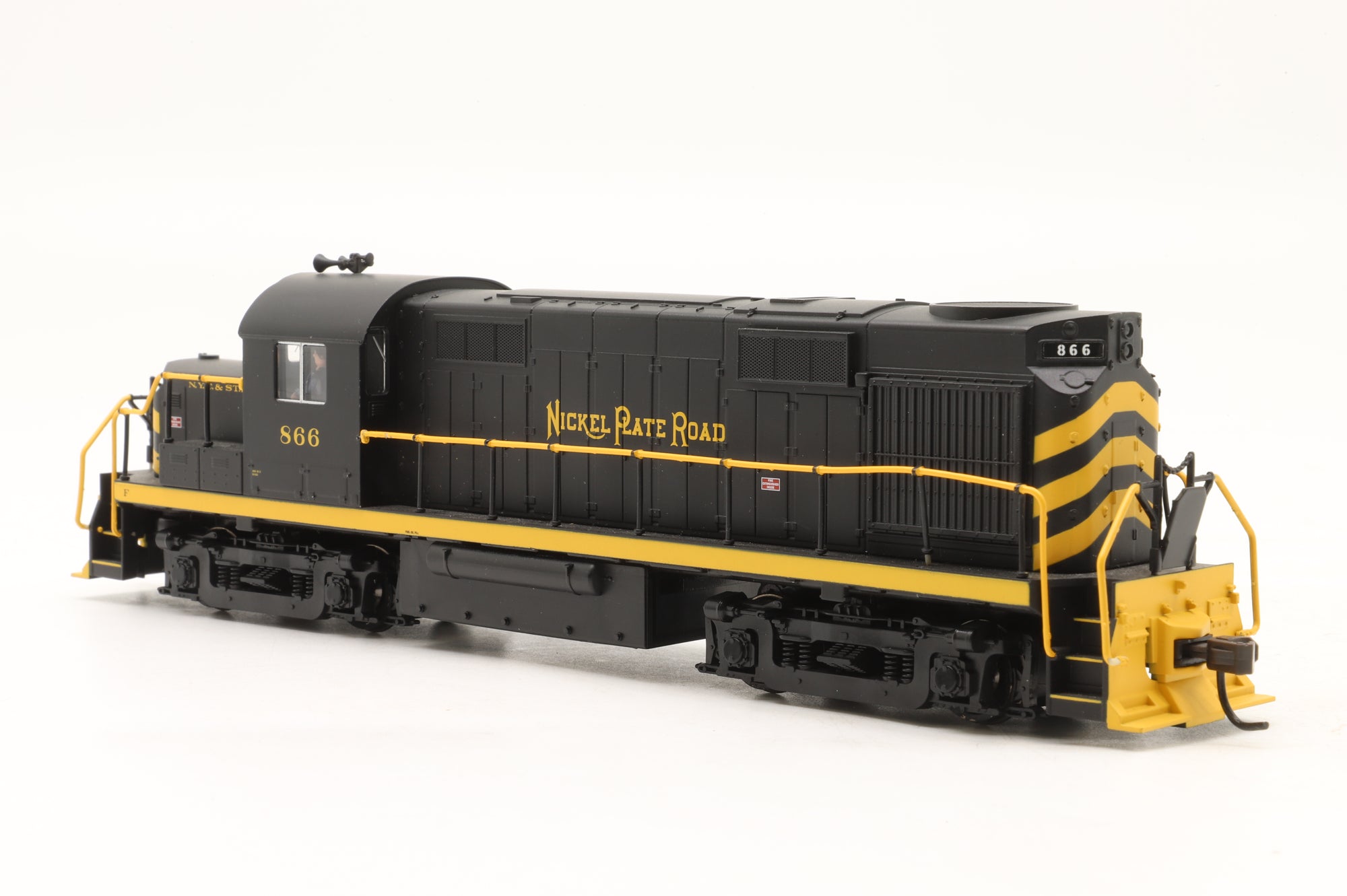 Atlas HO 10-000-949 RS-36 #866 in Nickel Plate Road Livery