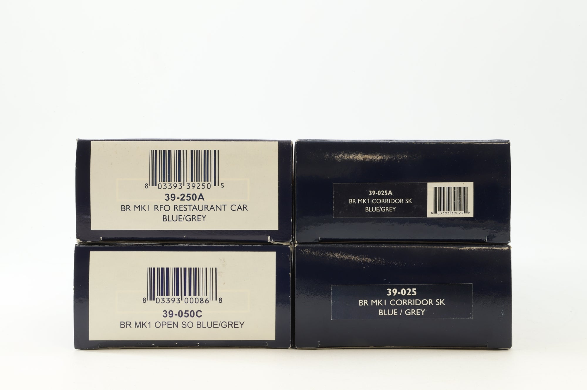 Bachmann OO Rake Of 4 BR Mk1 Blue & Grey Coaches Inc. 39-025, 39-025A, 39-050C & 39-250A