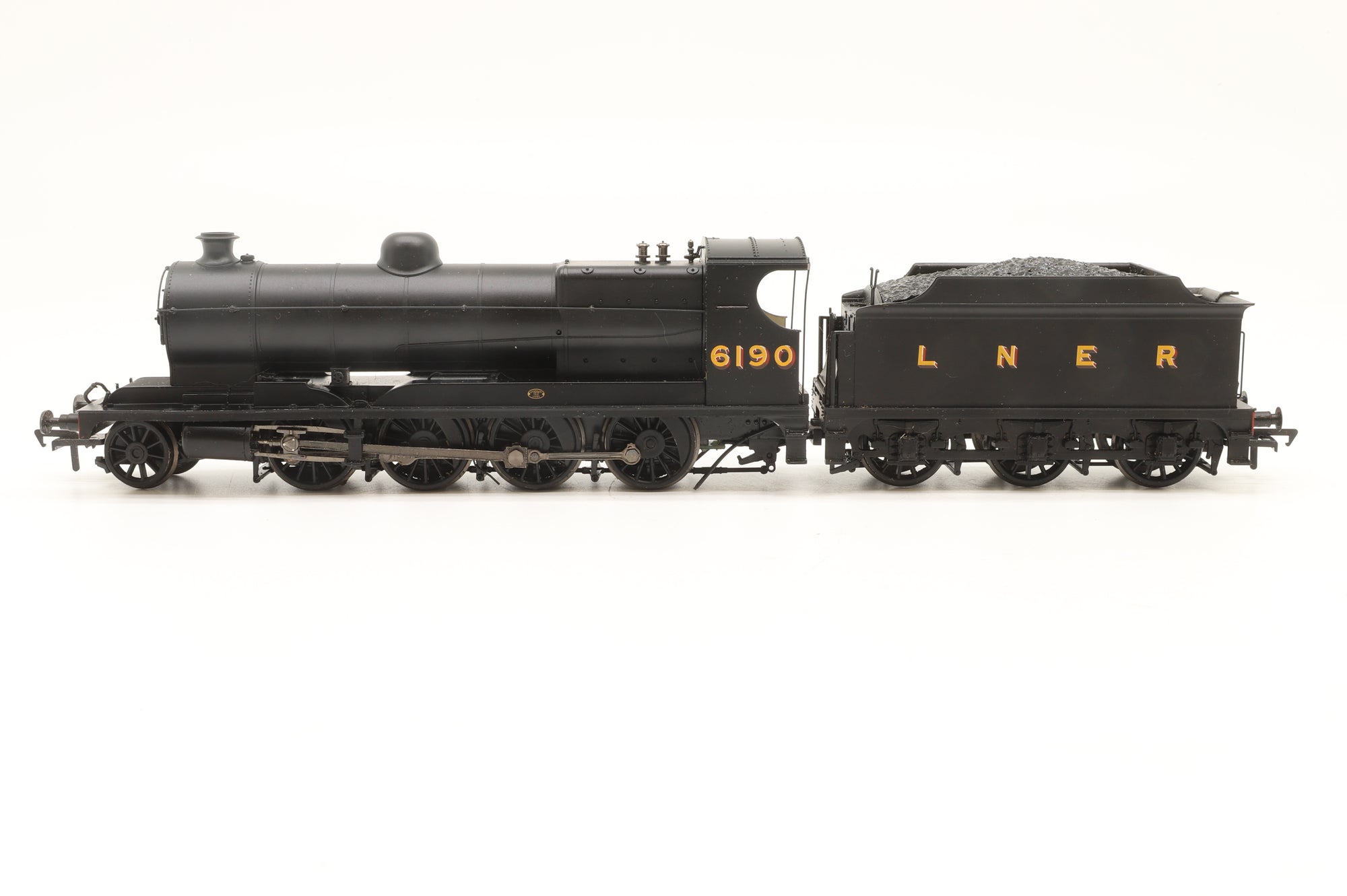 Bachmann OO 31-003 Robinson O4 '6190' LNER Black
