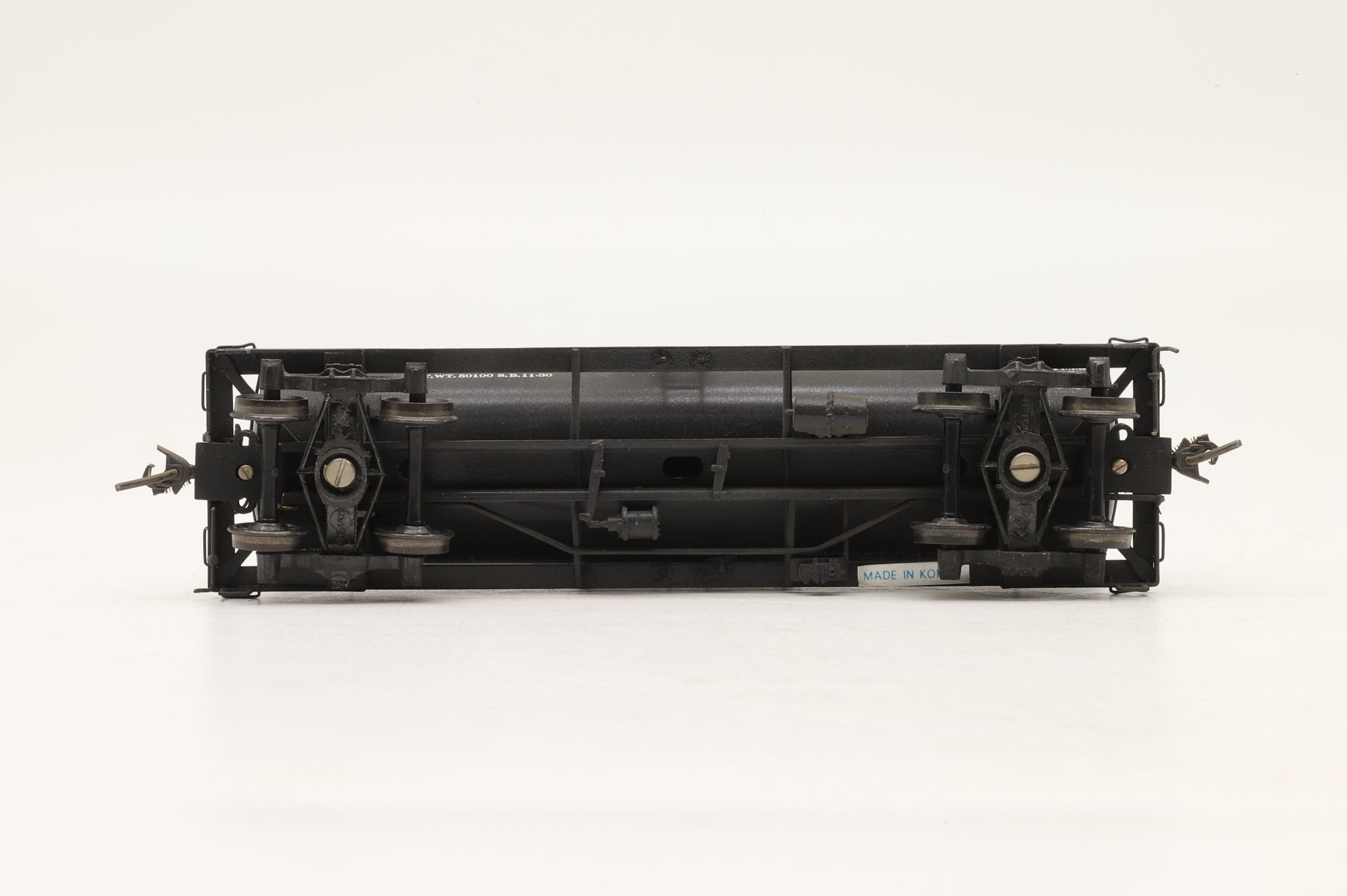 Iron Horse HO Brass 15660 8,000 Gallon Tank Car in SP Black – Weathered
