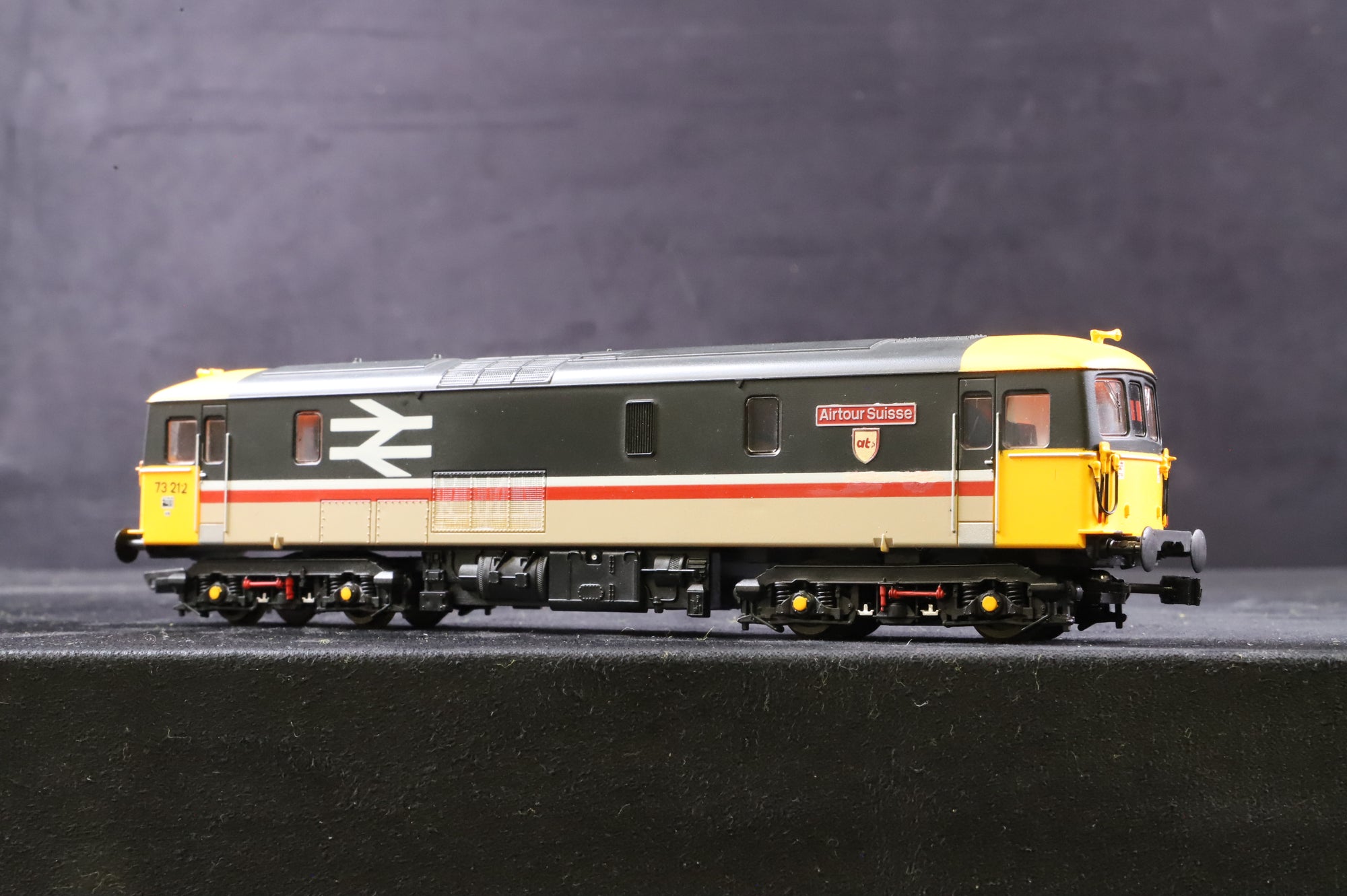 WORKSHOP Lima/ Hornby OO Class 73 '73212' Intercity Livery NON RUNNER