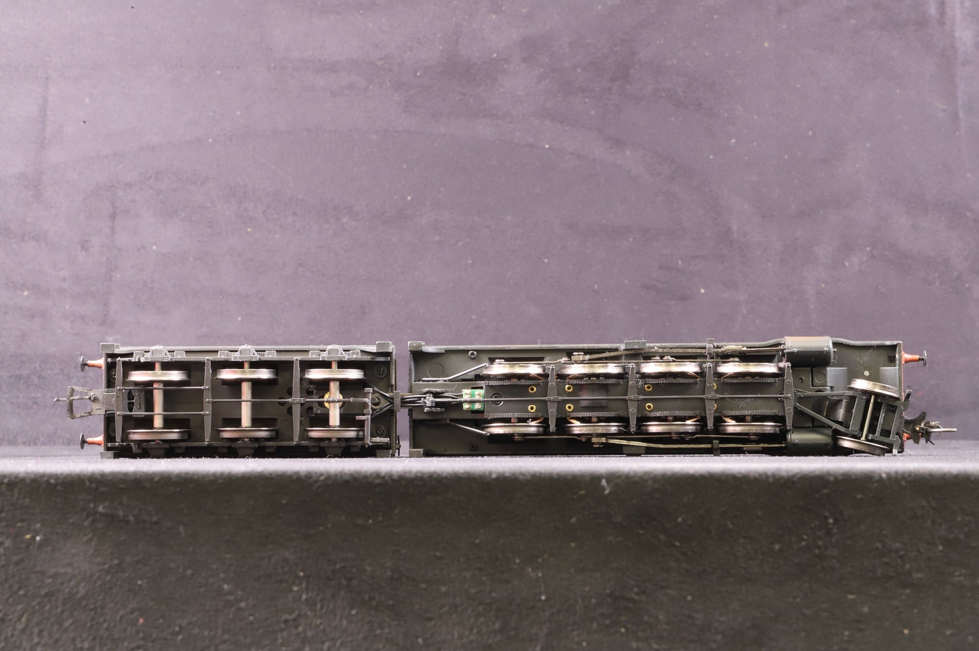 Bachmann OO 31-128 3000 Class ROD '3036' BR Black E/C Weathered