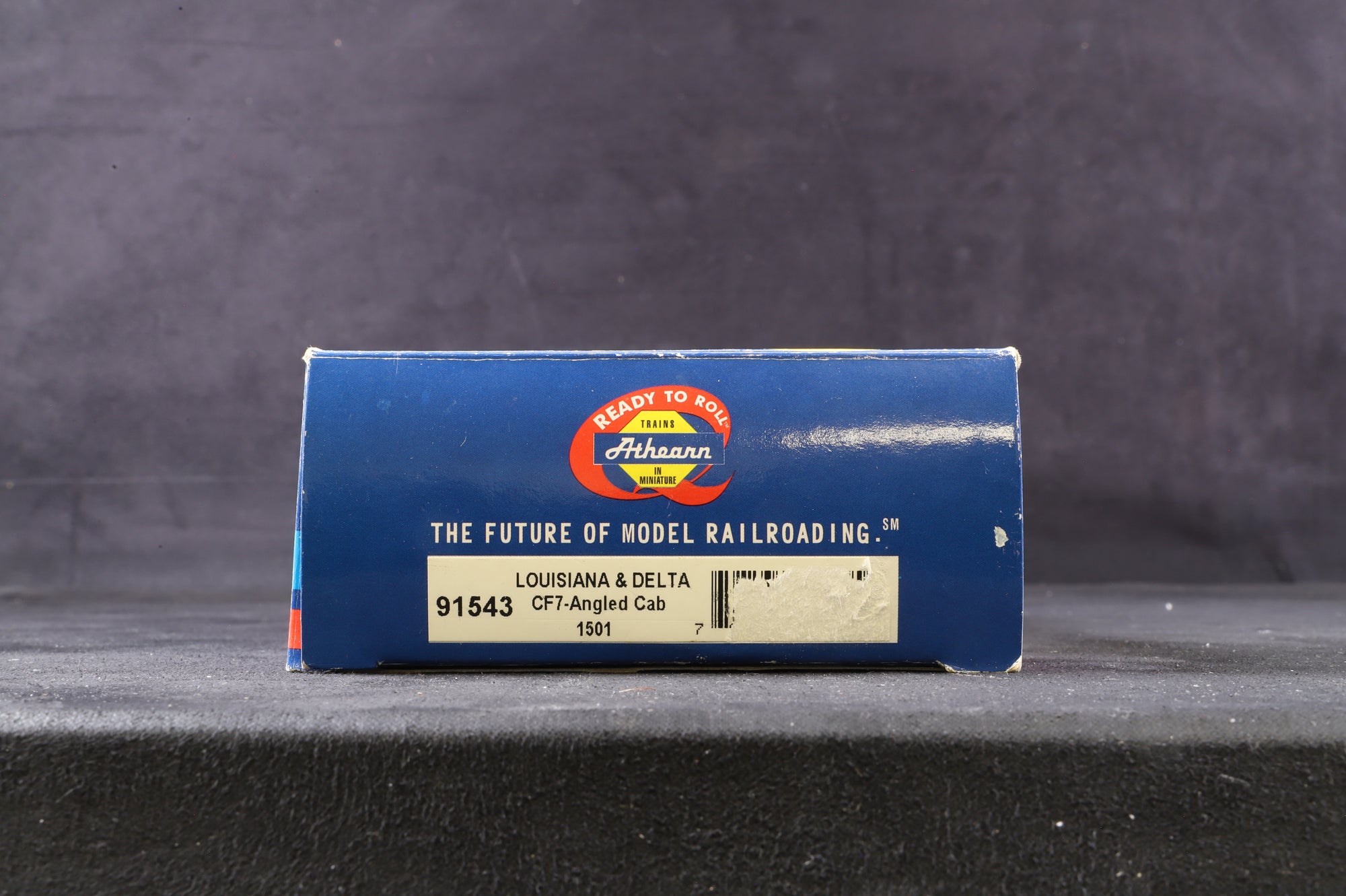 Athearn HO 91543 CF7 Angled Cab '1501' Louisiana & Delta