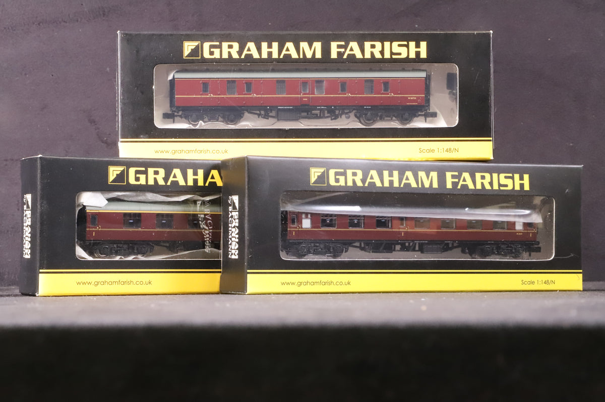 Graham Farish N Rake Of 3 BR Mk1 Lined Maroon Inc. 374-161A, 816A &amp; 036B