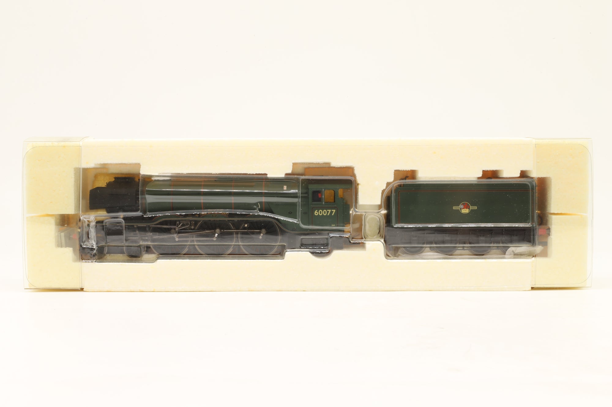 Hornby OO R2342 Class A3 '6077' 'The White Knight' BR Lined Green L/C