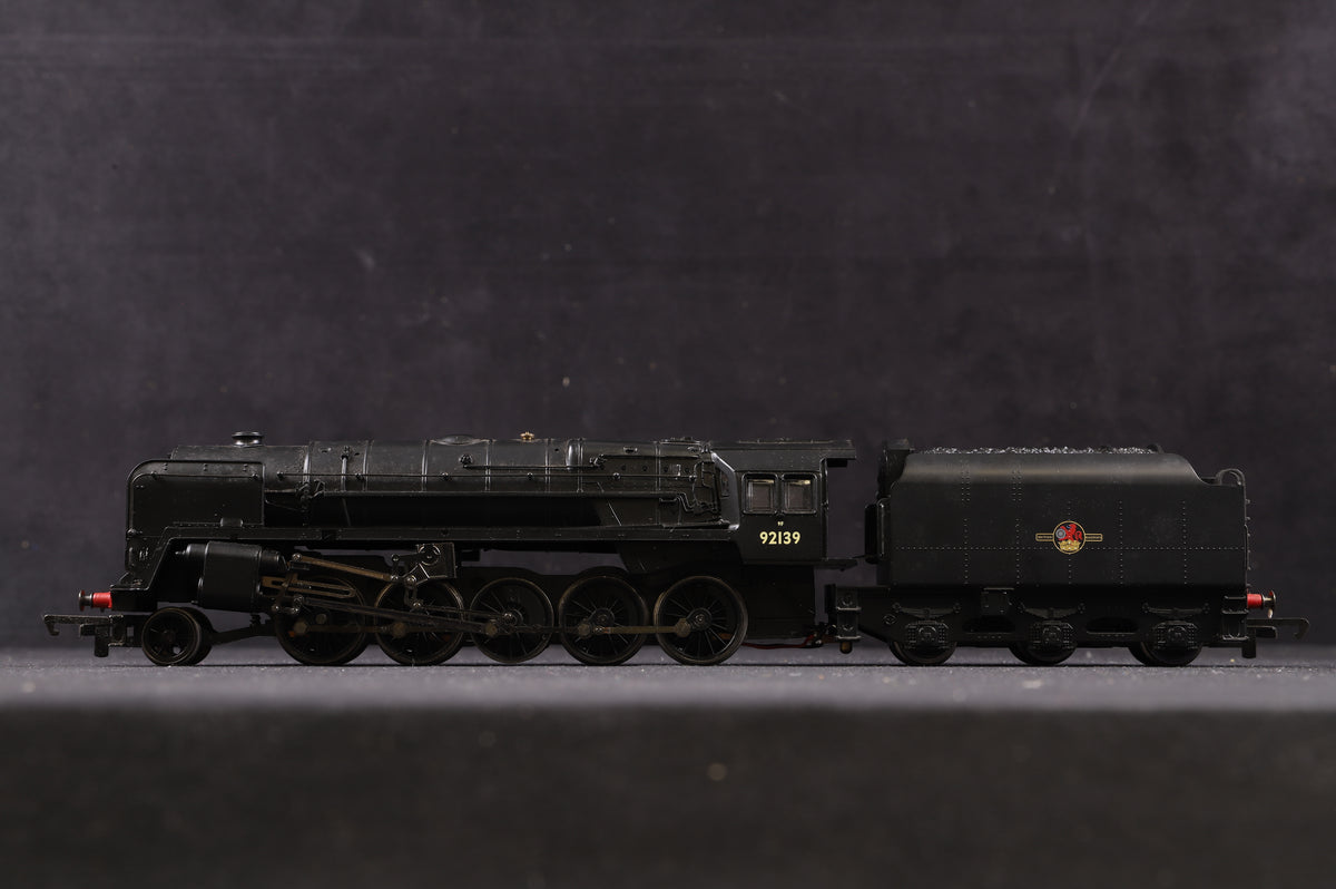 Hornby OO R2105B Class 9F 2-10-0 &#39;92139&#39; BR Black L/C Tender Drive