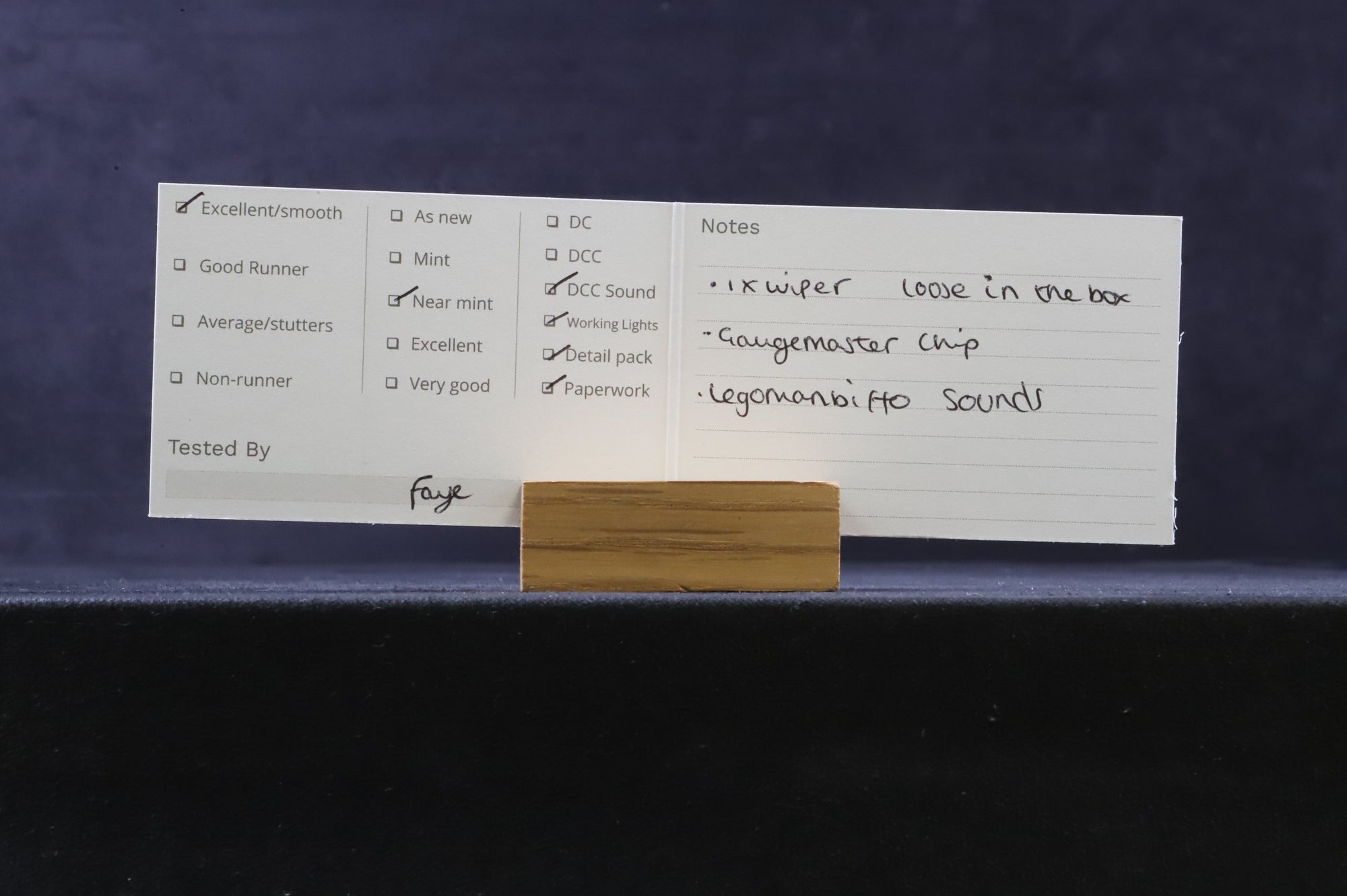 Bachmann OO 31-326B Class 105 2 Car DMU BR Green Speed Whiskers DCC Sound