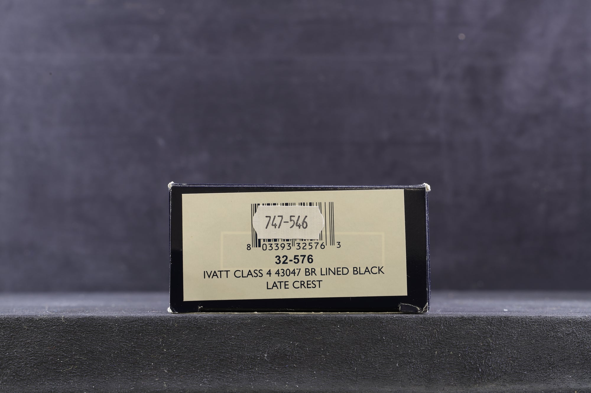 Bachmann OO 32-576  Ivatt Class 4 '43047' BR Lined Black Late crest