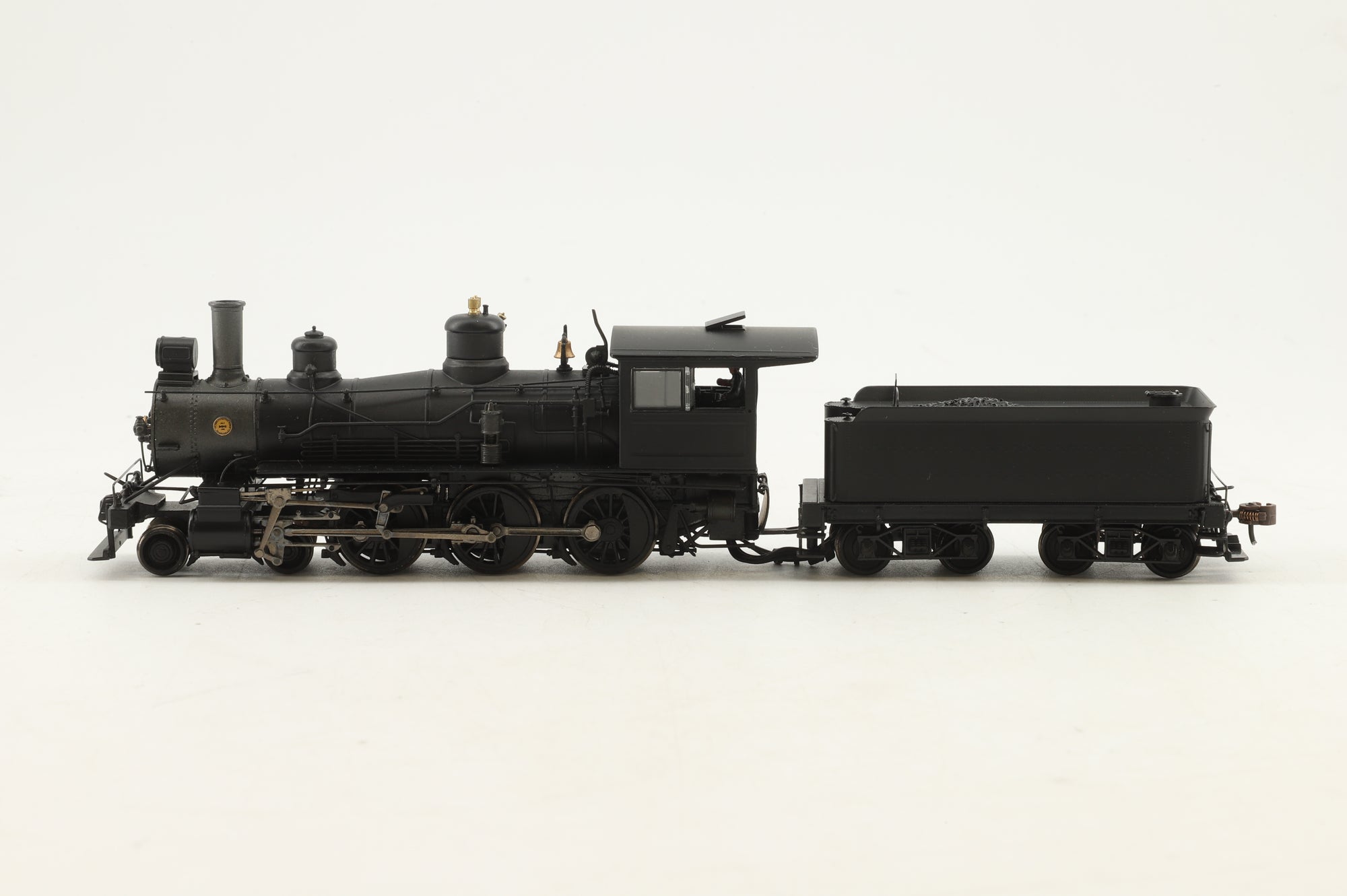 Spectrum HO 82301 Baldwin 4-6-0 Steam Locomotive Painted Unlettered Black Low Boiler