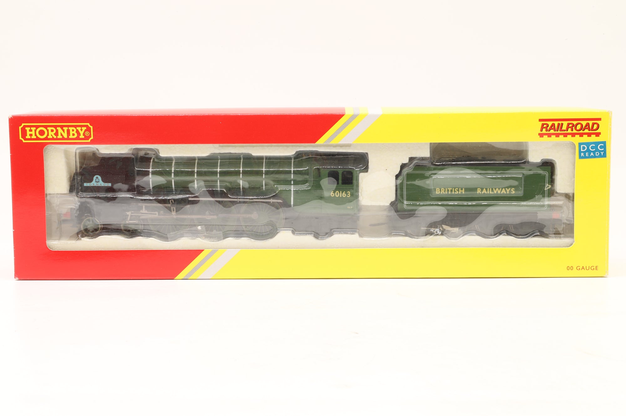 Hornby Railroad OO R3098 Class A1 '60163' 'Tornado' British Railways Green