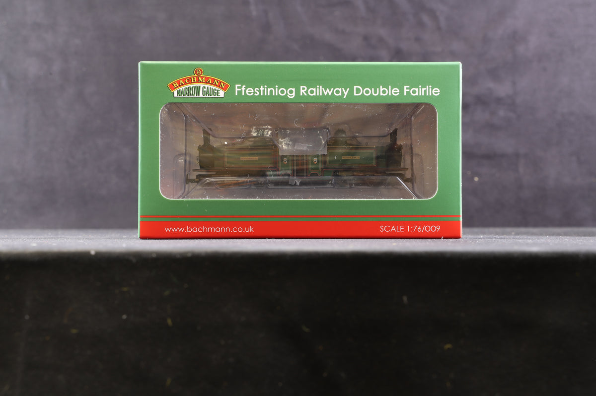 Bachmann OO9 391-100 Ffestiniog Railway Double Fairlie &#39;Merddin Emrys&#39; Ffestiniog Railway Lined Green