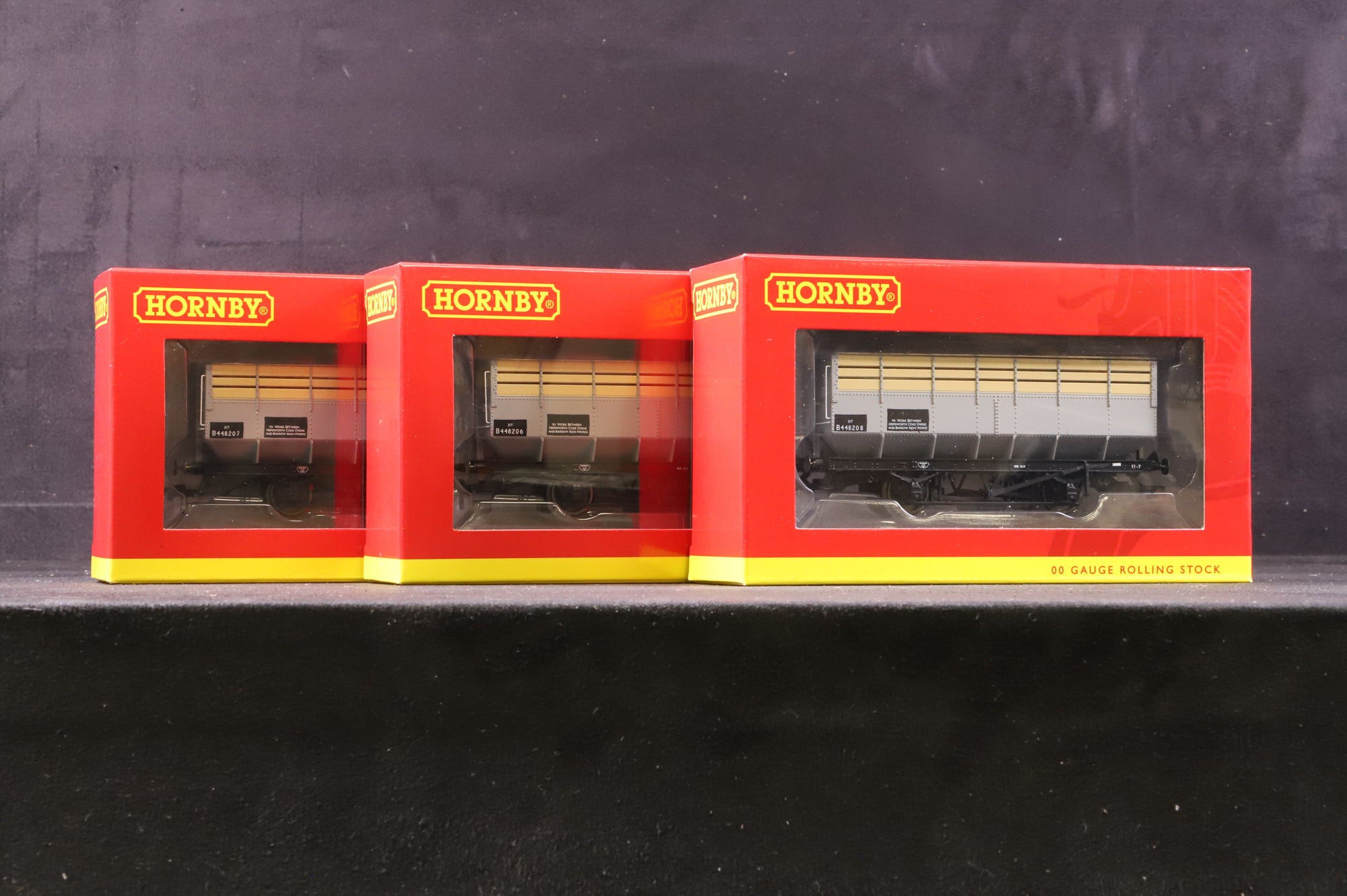 Hornby OO R6783 Pack of 3 Ex-LMS Coke Hoppers in BR Grey