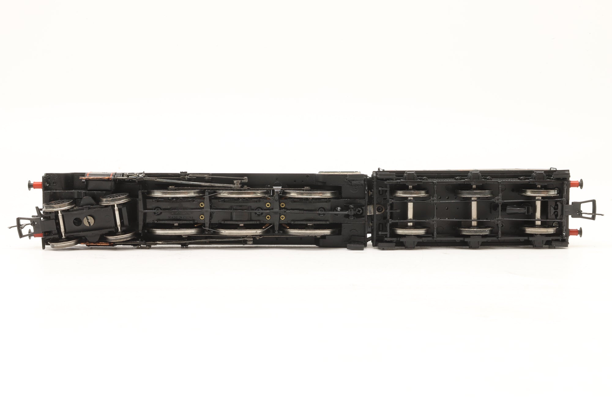 Bachmann OO Jubilee Class No. 45581 'Bihar and Orissa' BR Lined Green Early Emblem