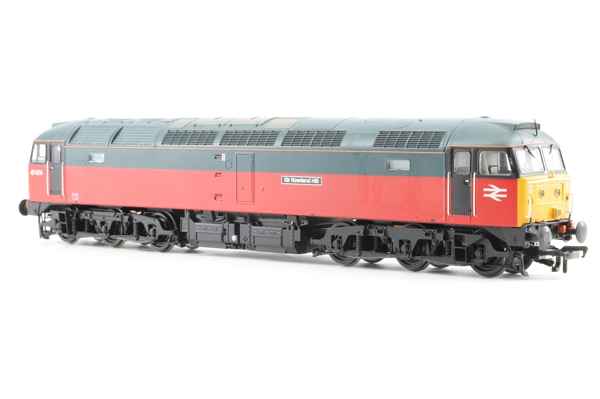 Bachmann OO 31-652 Class 47 Diesel '47474' 'Sir Rowland Hill' Parcels Red & Grey