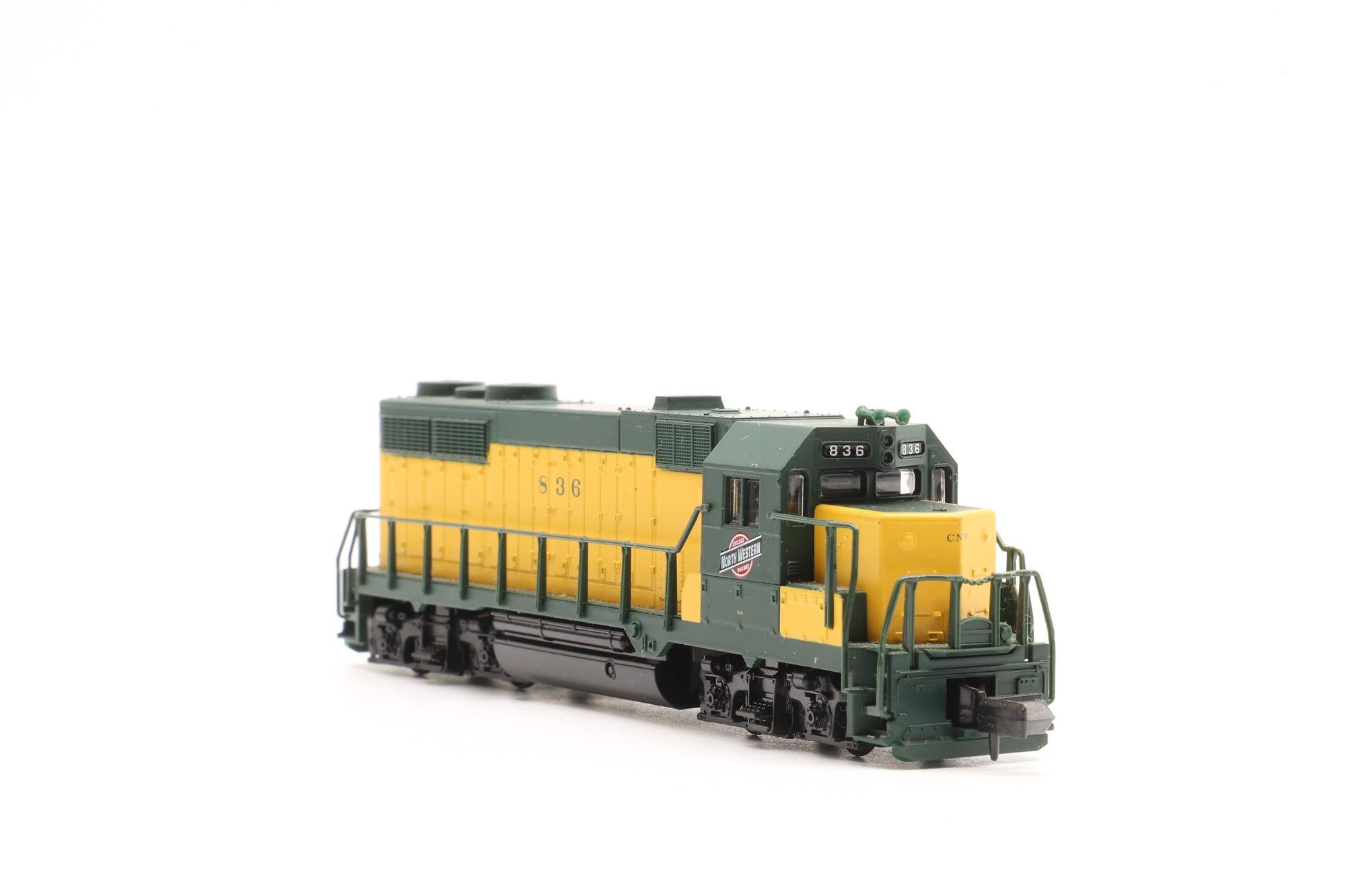 Atlas N 46504 GP-35 836 in C&NW Yellow/Green