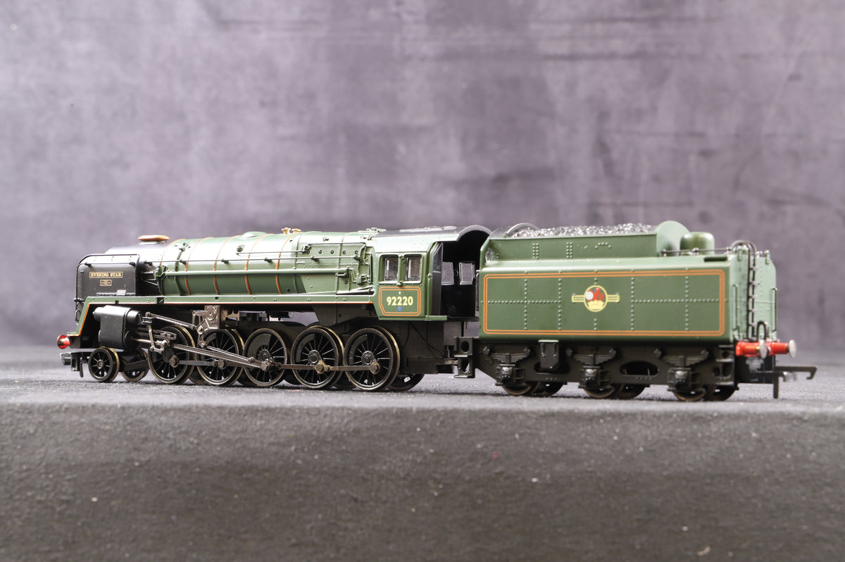 Hornby OO R3288 Class 9F 2-10-0 92220 &quot;Evening Star&quot; in BR Green with late crest