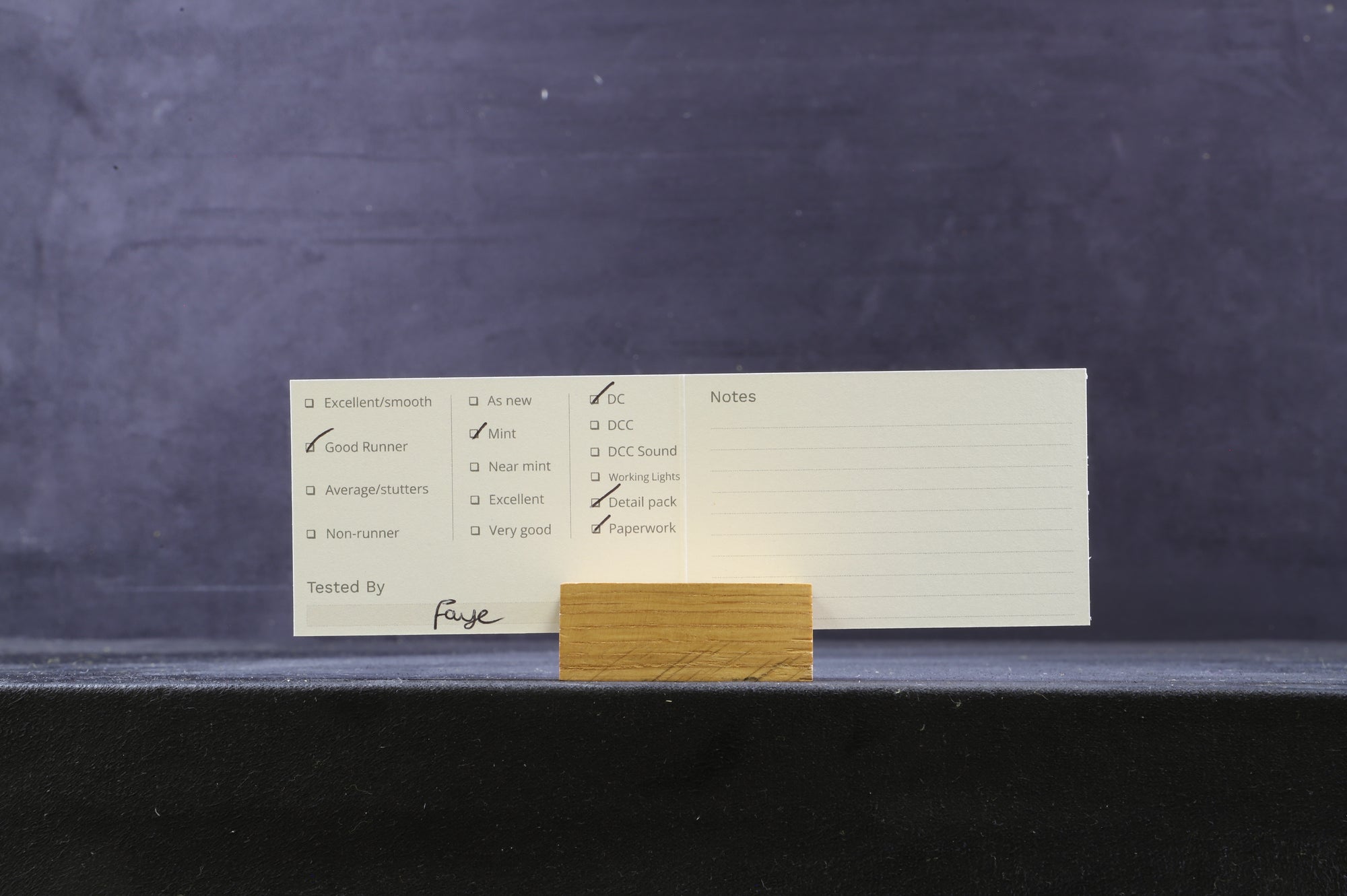 EFE Rail OO E85001 J94 Tank No.68075 in BR Black w/ Late Crests