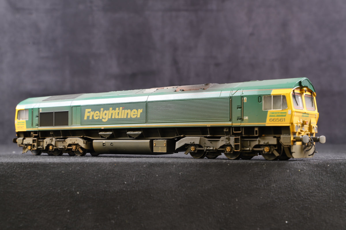 Bachmann OO Clas 66 &#39;66561&#39; Freightliner Weathered &amp; Renumbered