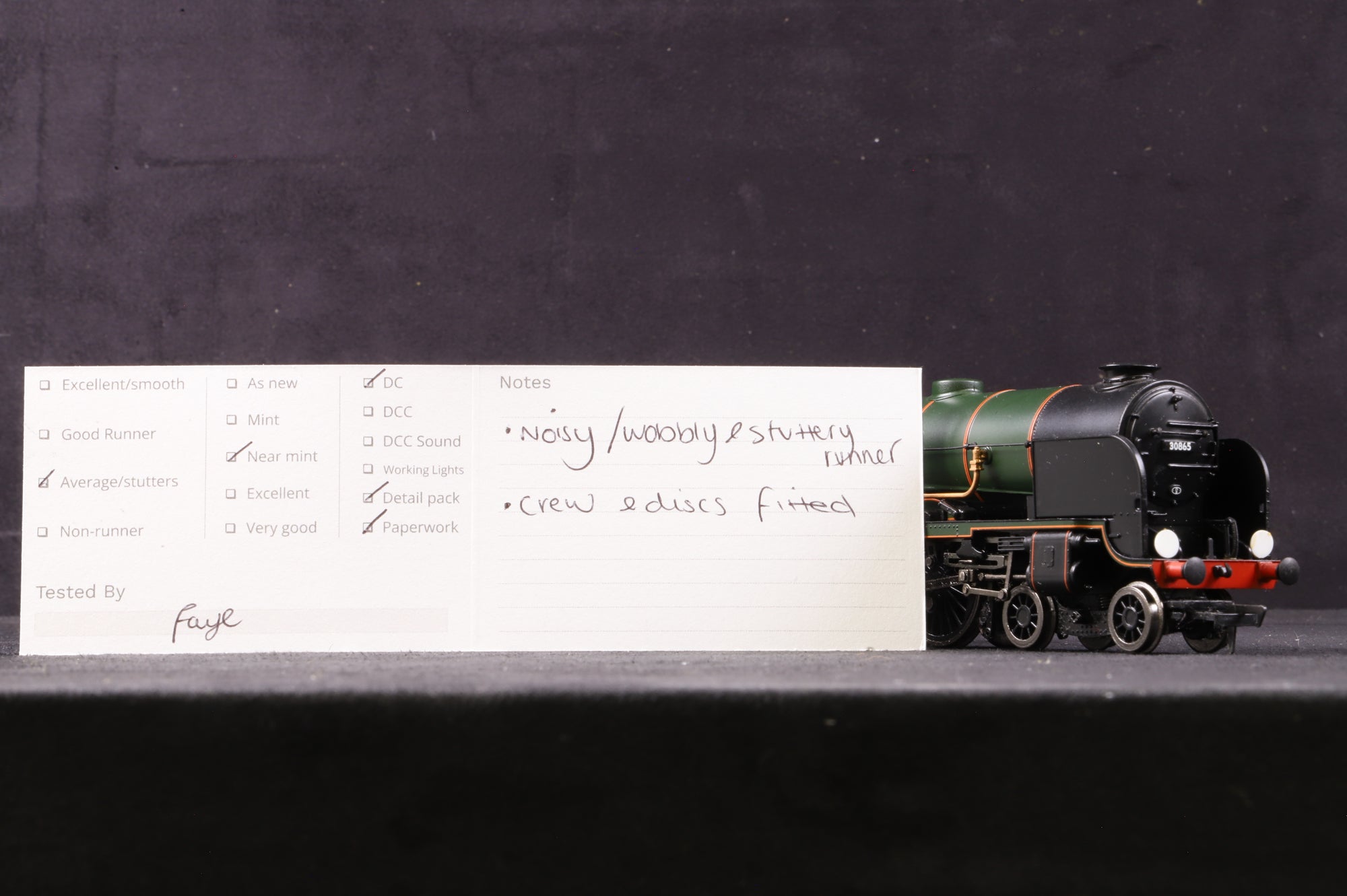 Bachmann OO 31-409 Lord Nelson Class 30865 'Sir John Hawkins' in BR Green w/ Early Crests