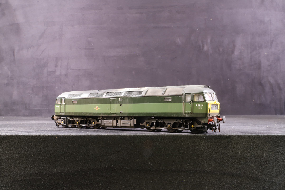 Bachmann OO 32-806 Class 47 &#39;D1842&#39; BR Two Tone Green Renumbered &amp; Weathered DCC Sound