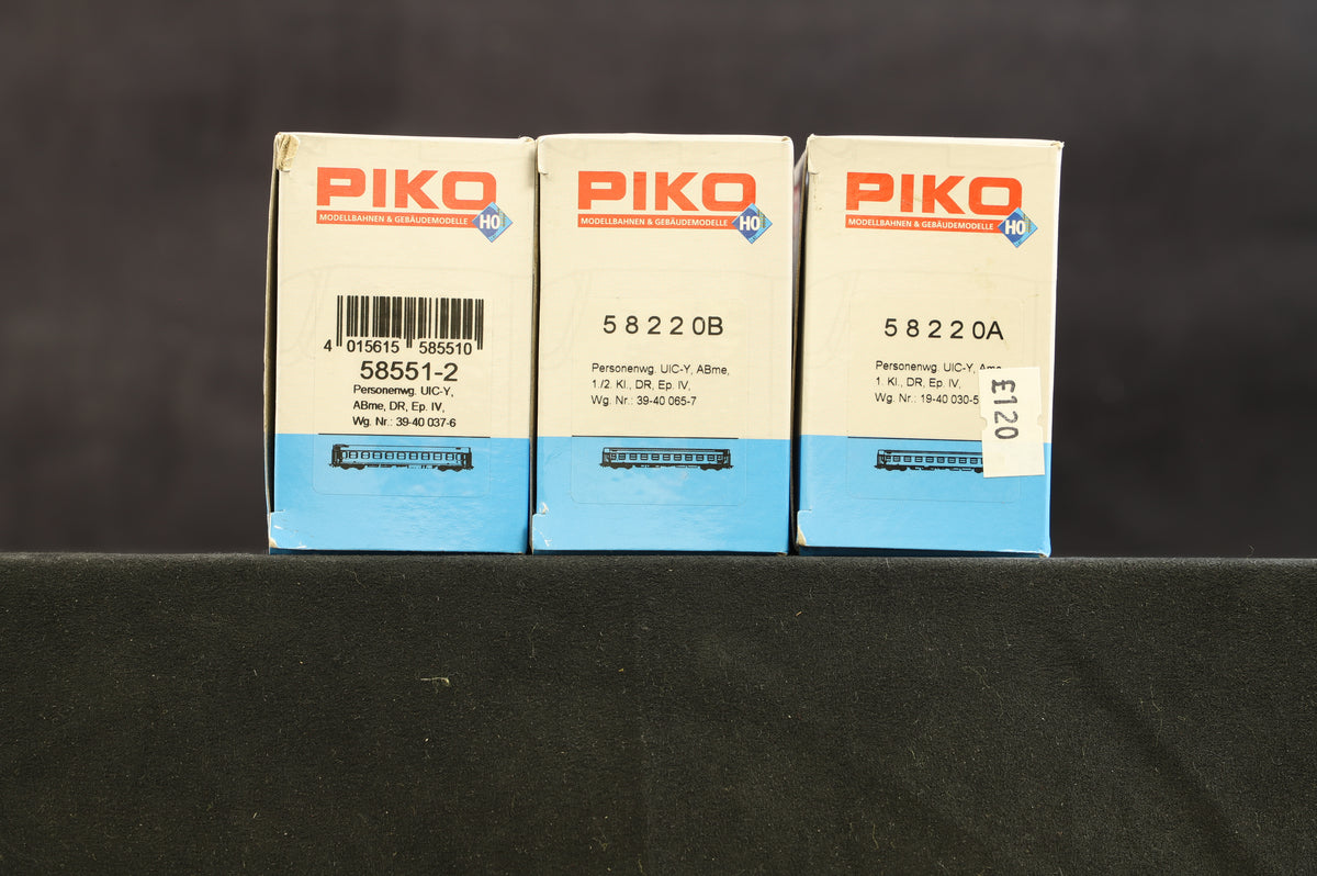 Piko HO Rake of 3 x DR Coaches Inc. 58551-2, 5822OB &amp; 5822OA