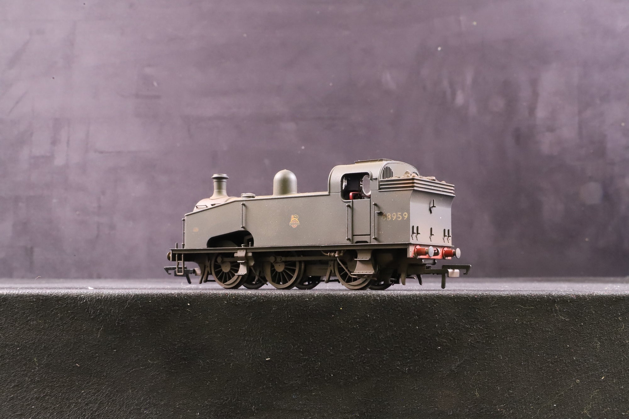 Hornby OO R3407 Class J50 68959 in BR Black w/ Early Crests