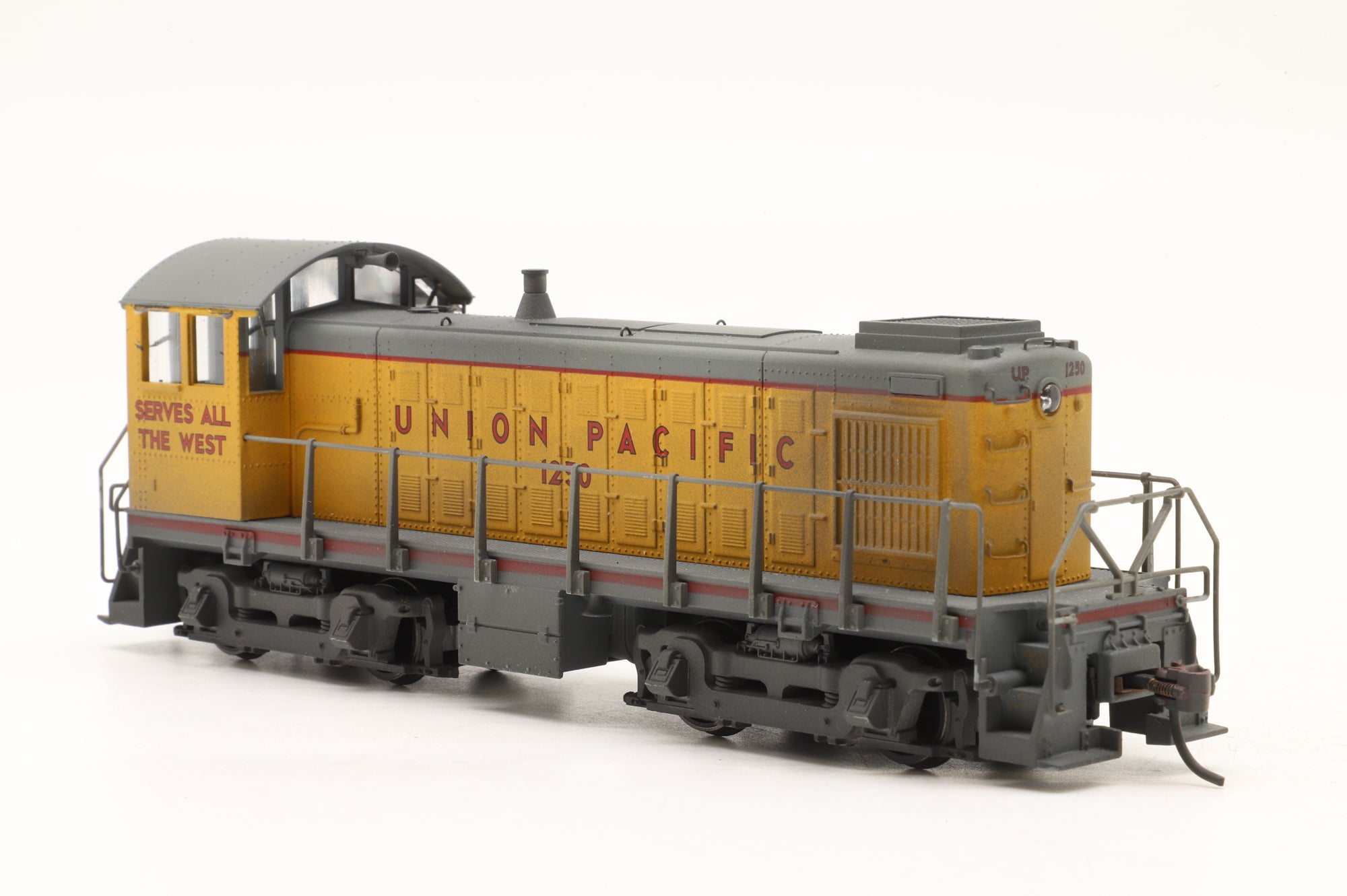 Atlas HO 8828 Alco S-3 Switcher #1250 in Union Pacific Yellow – Weathered