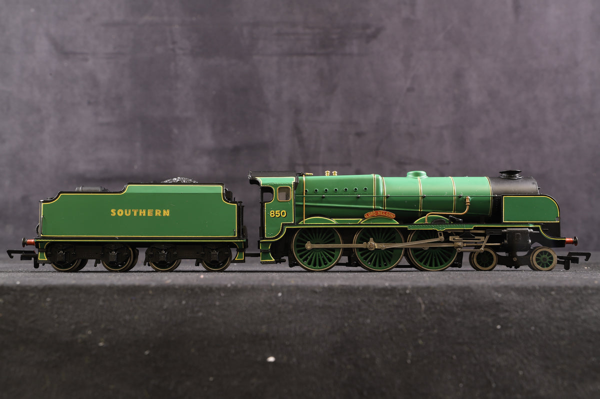 Bachmann OO 31-400 Lord Nelson Class 4-6-0 &#39;850&#39; &#39;Lord Nelson&#39; SR Malachite Green Ltd Ed 2521/ 1000